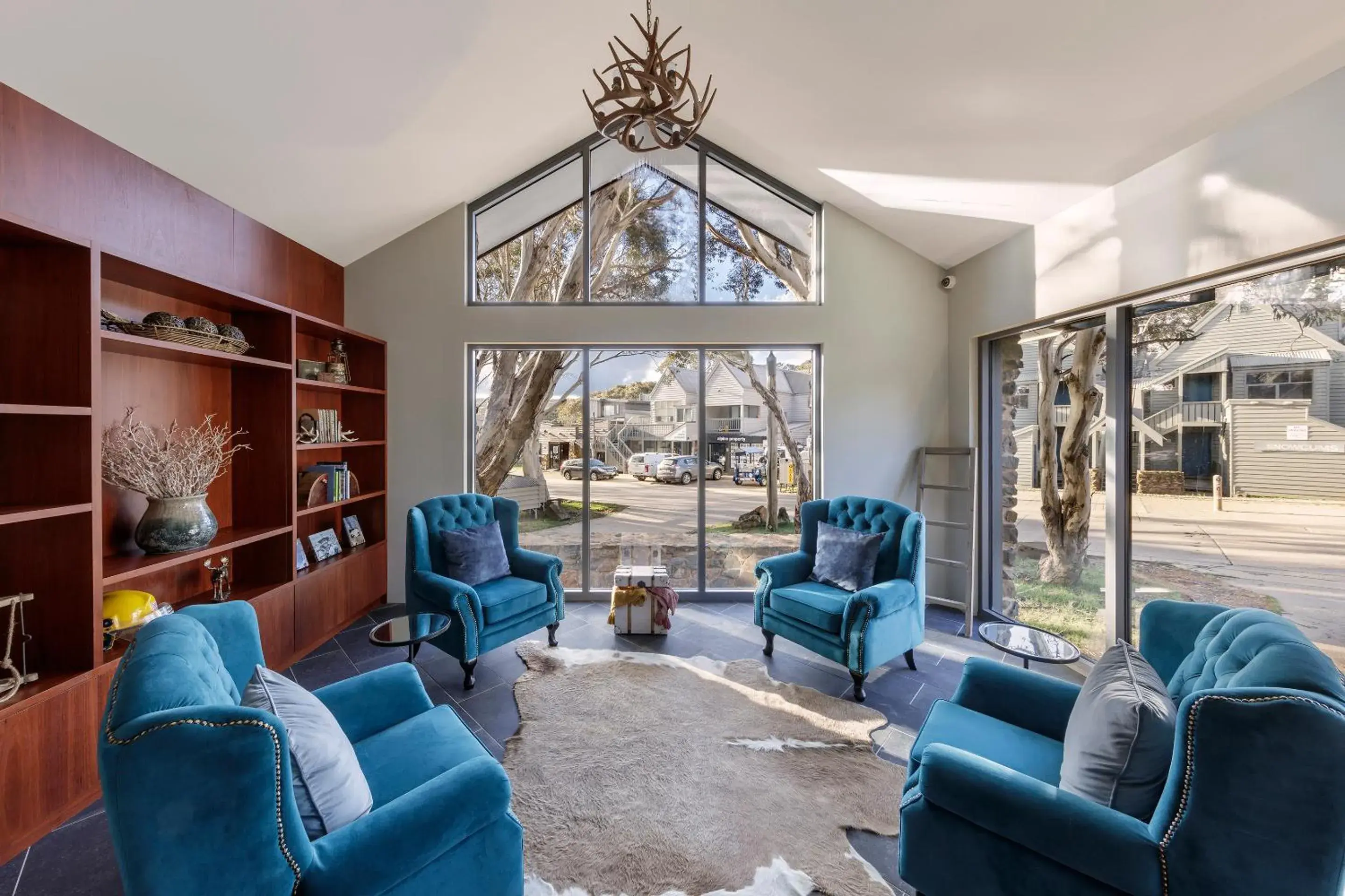 Lounge or bar in Club Wyndham Dinner Plain, Trademark Collection by Wyndham Lounge or bar in Club Wyndham Dinner Plain, Trademark Collection by Wyndham