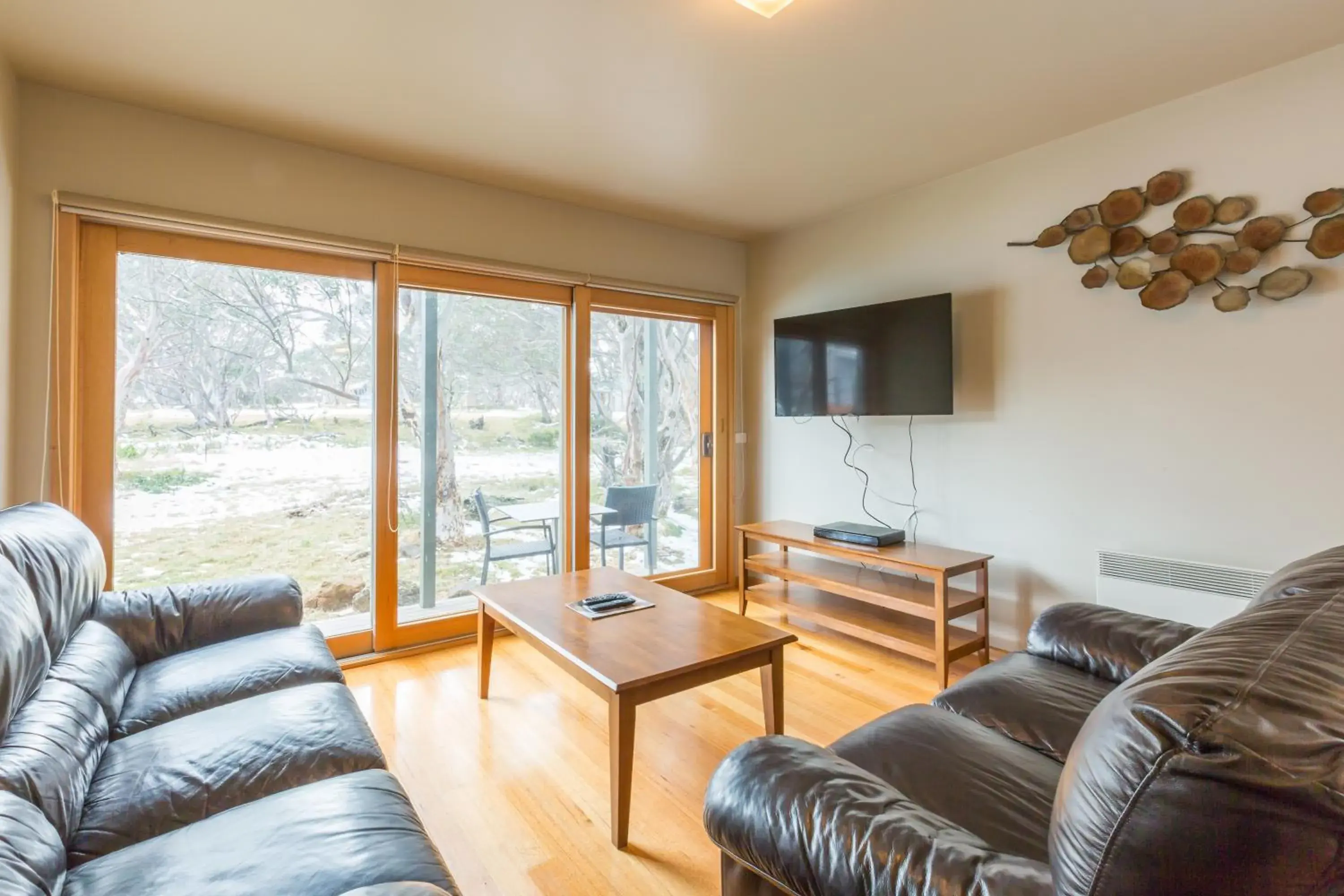 Living room in Club Wyndham Dinner Plain, Trademark Collection by Wyndham Living room in Club Wyndham Dinner Plain, Trademark Collection by Wyndham