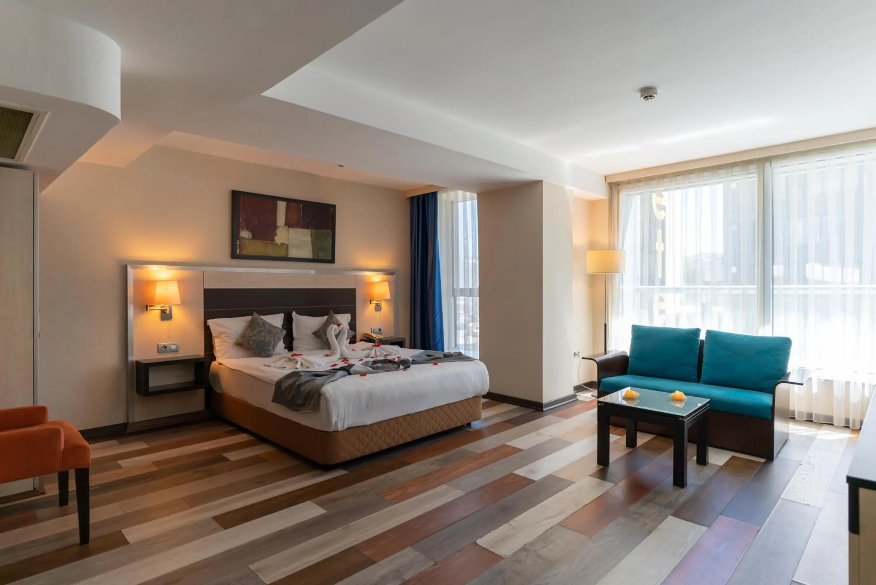 Bedroom, Bed in Izmir Comfort