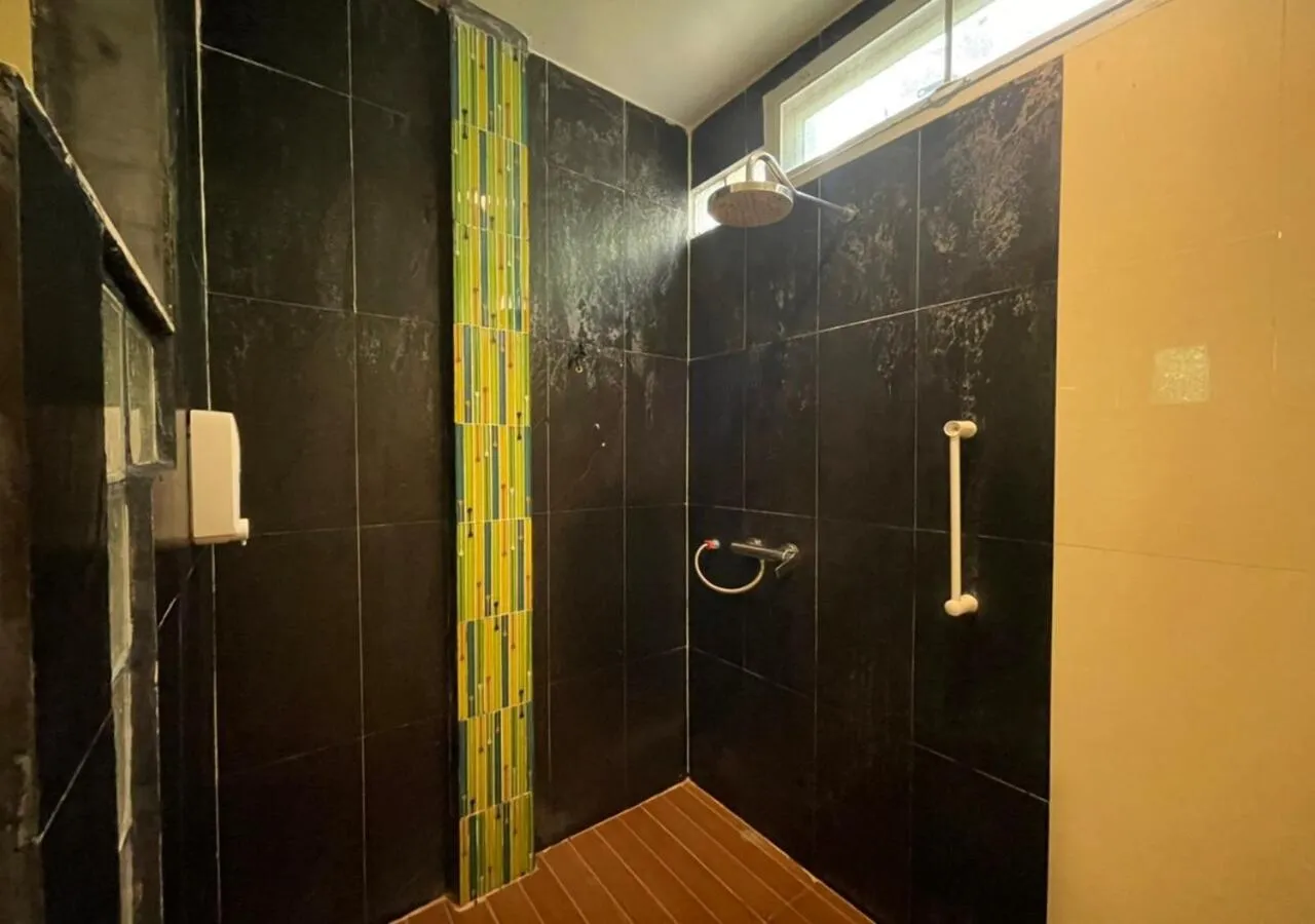 Bathroom in AC 2 Resort