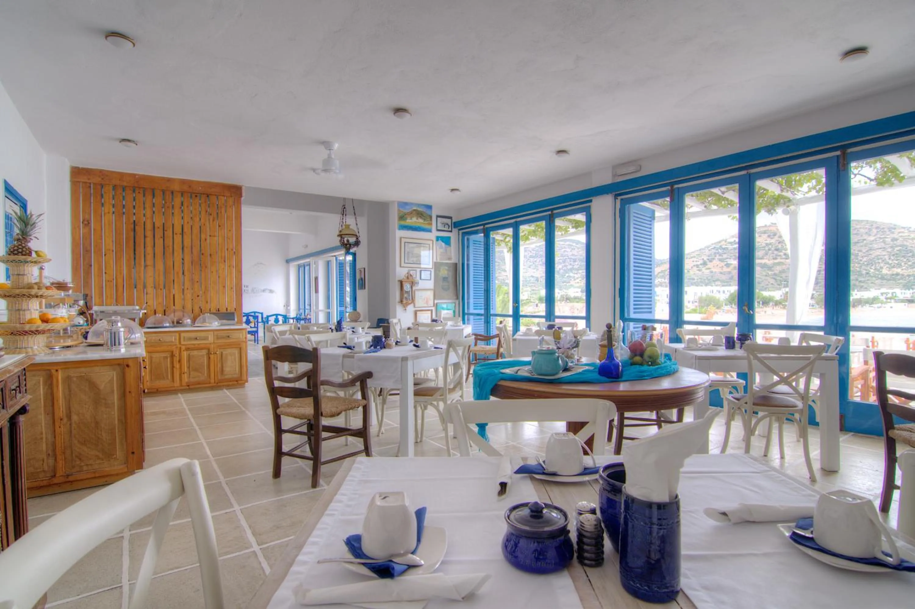 Breakfast in Platys Gialos Hotel Sifnos