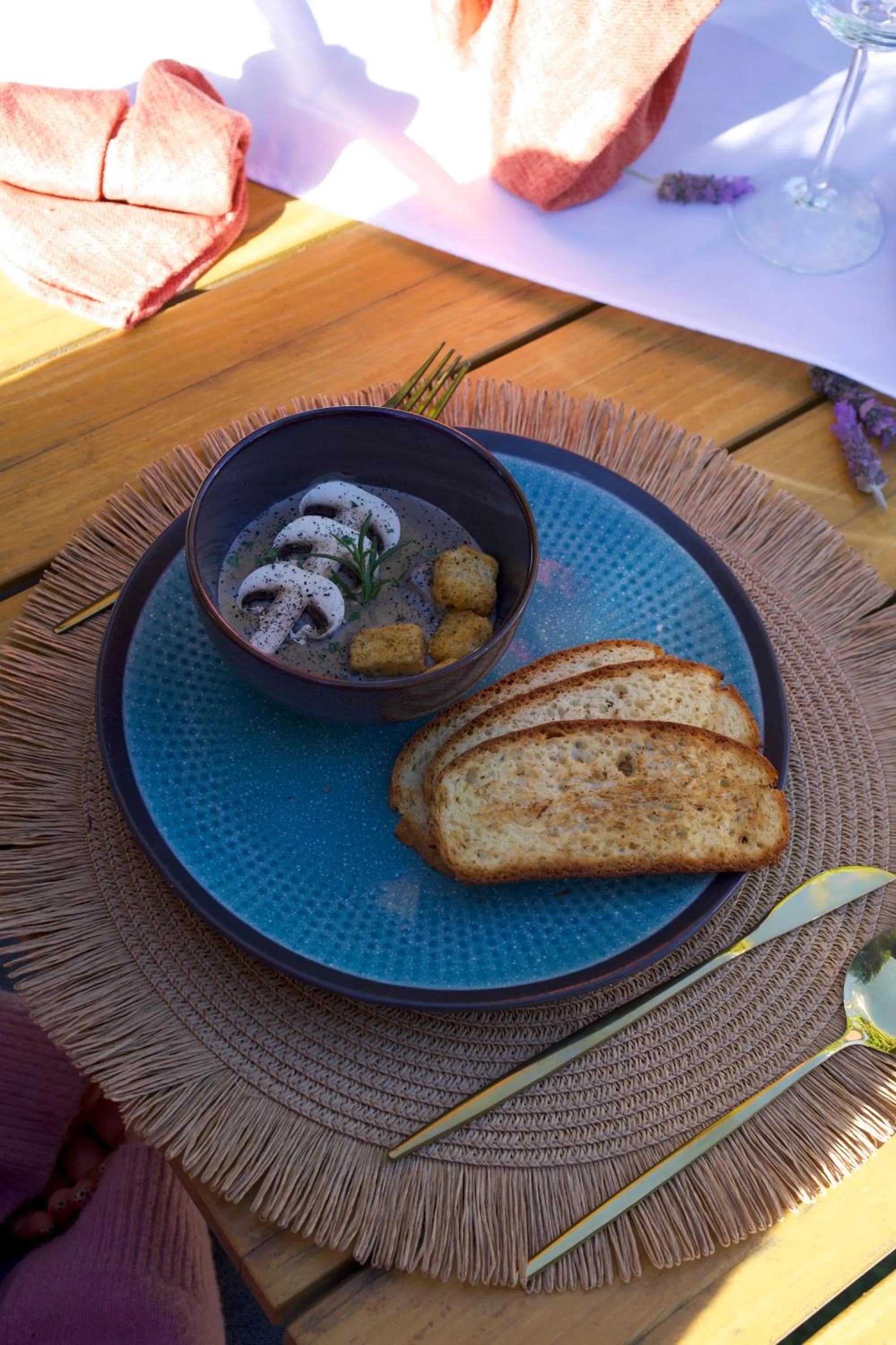 Restaurant/places to eat in Entrevalle Hotel Boutique