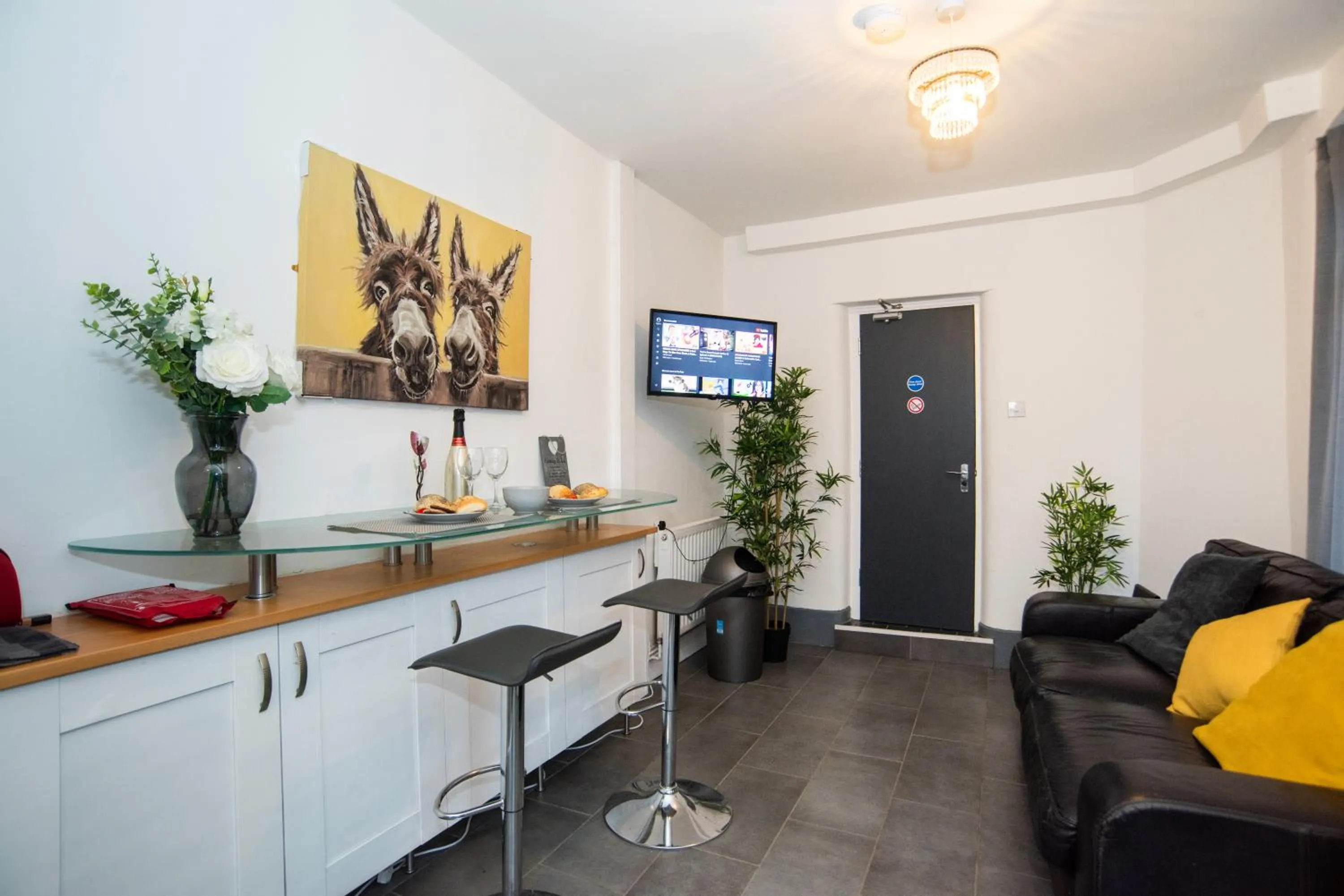 Living room in Bentley House with en-suites