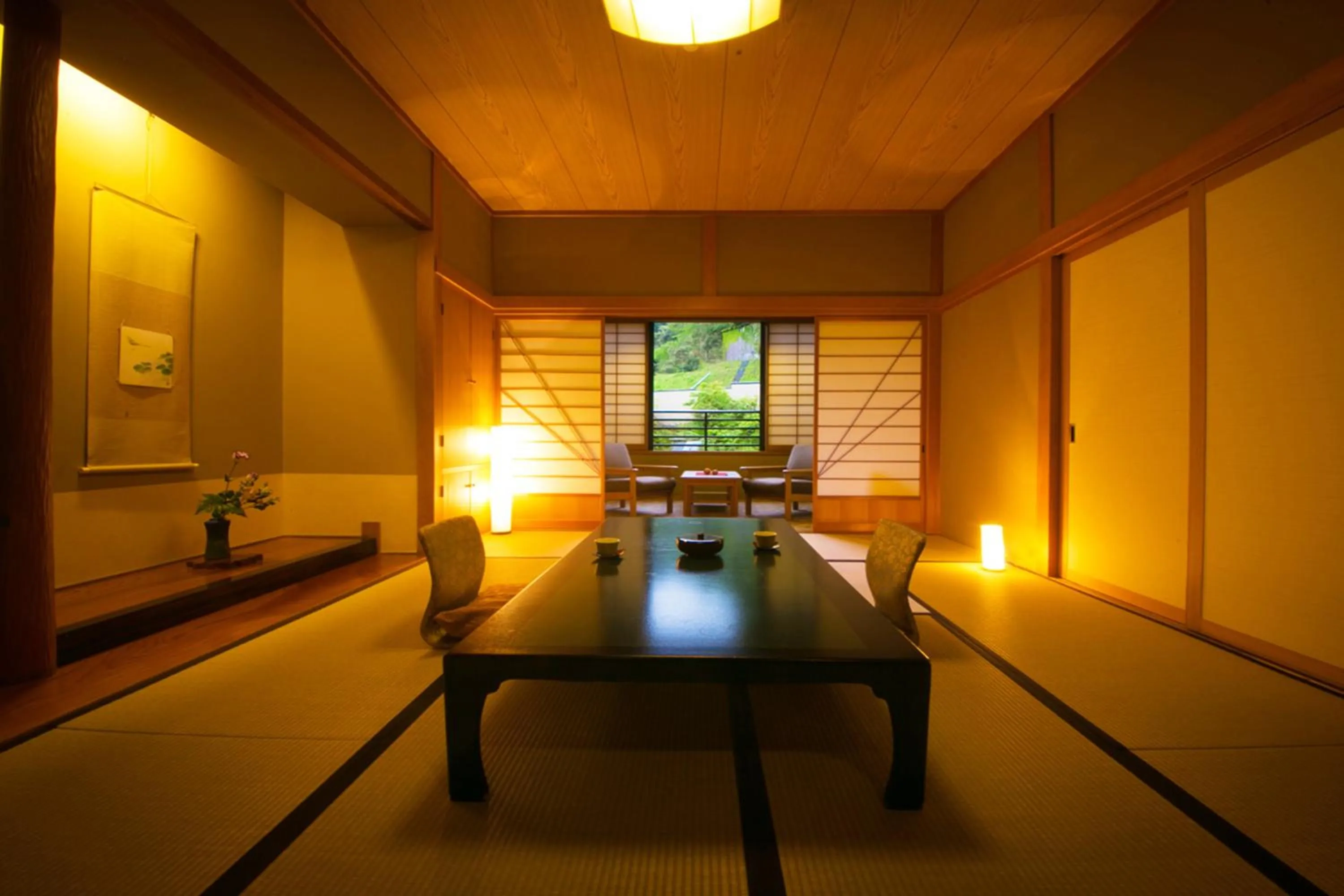 Photo of the whole room in Nansuikaku