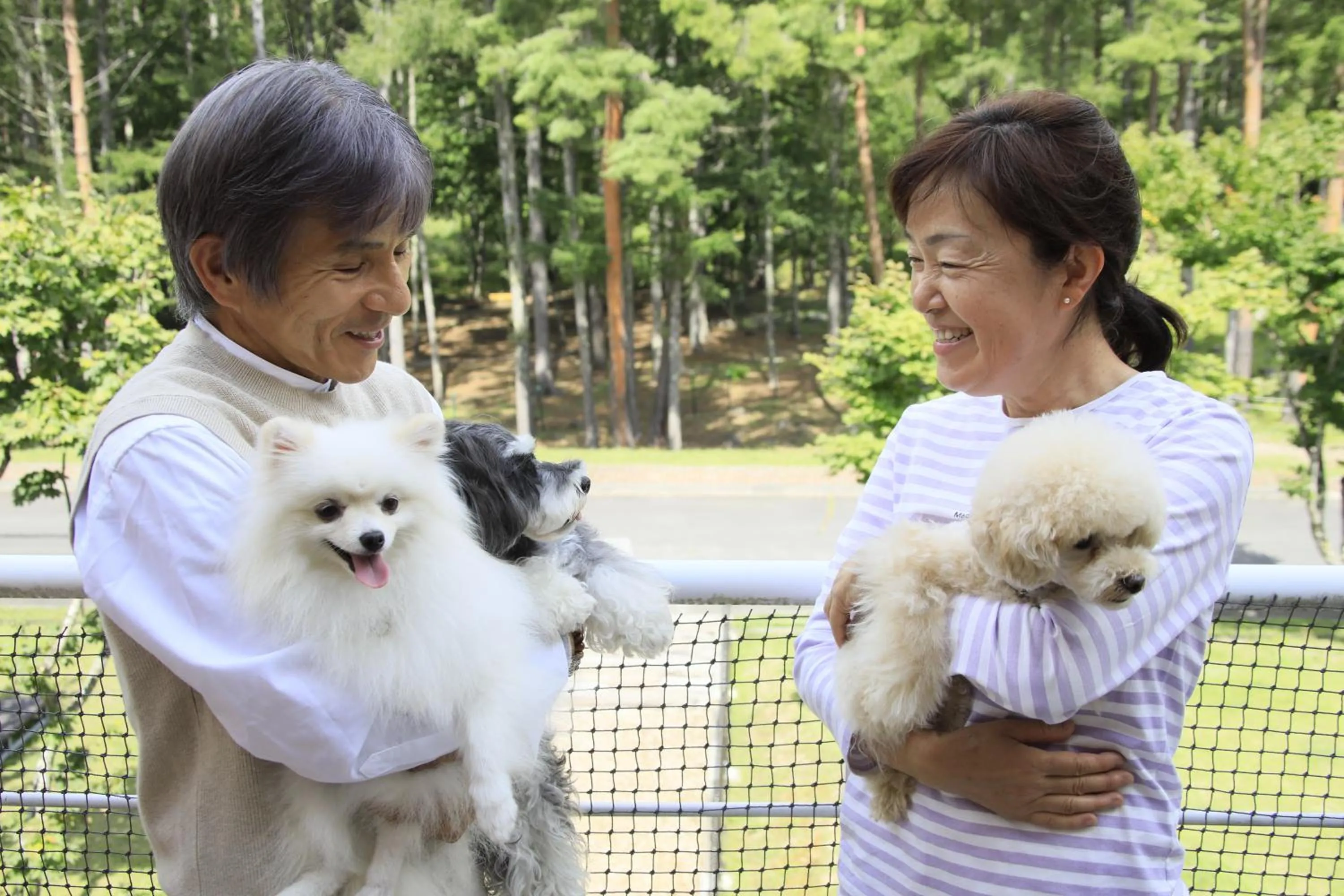 People in Yutorelo Tateshina Hotel with DOGS