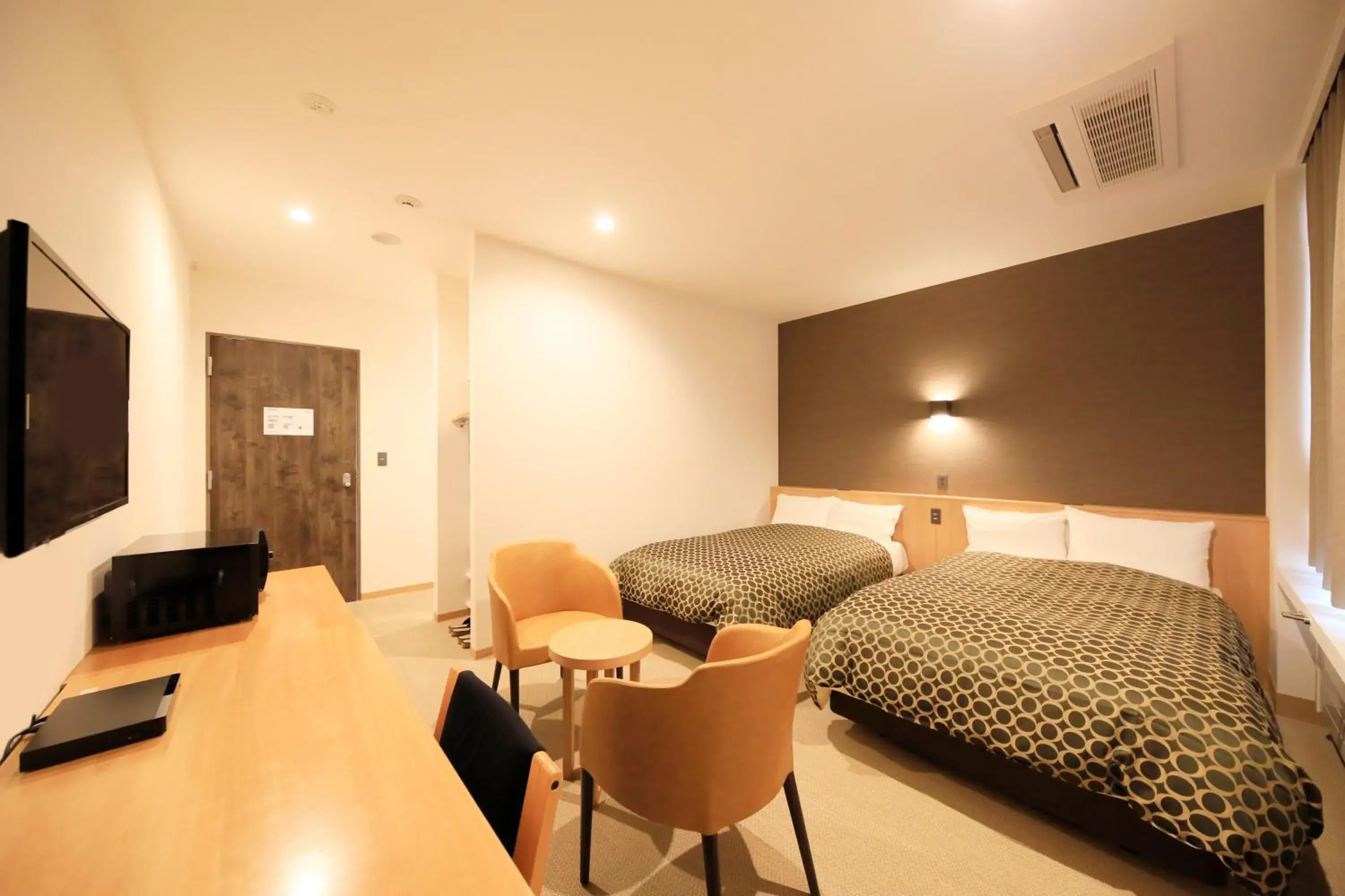 Economy Twin Room - single occupancy in Yutorelo Tateshina Hotel with DOGS Economy Twin Room - single occupancy in Yutorelo Tateshina Hotel with DOGS