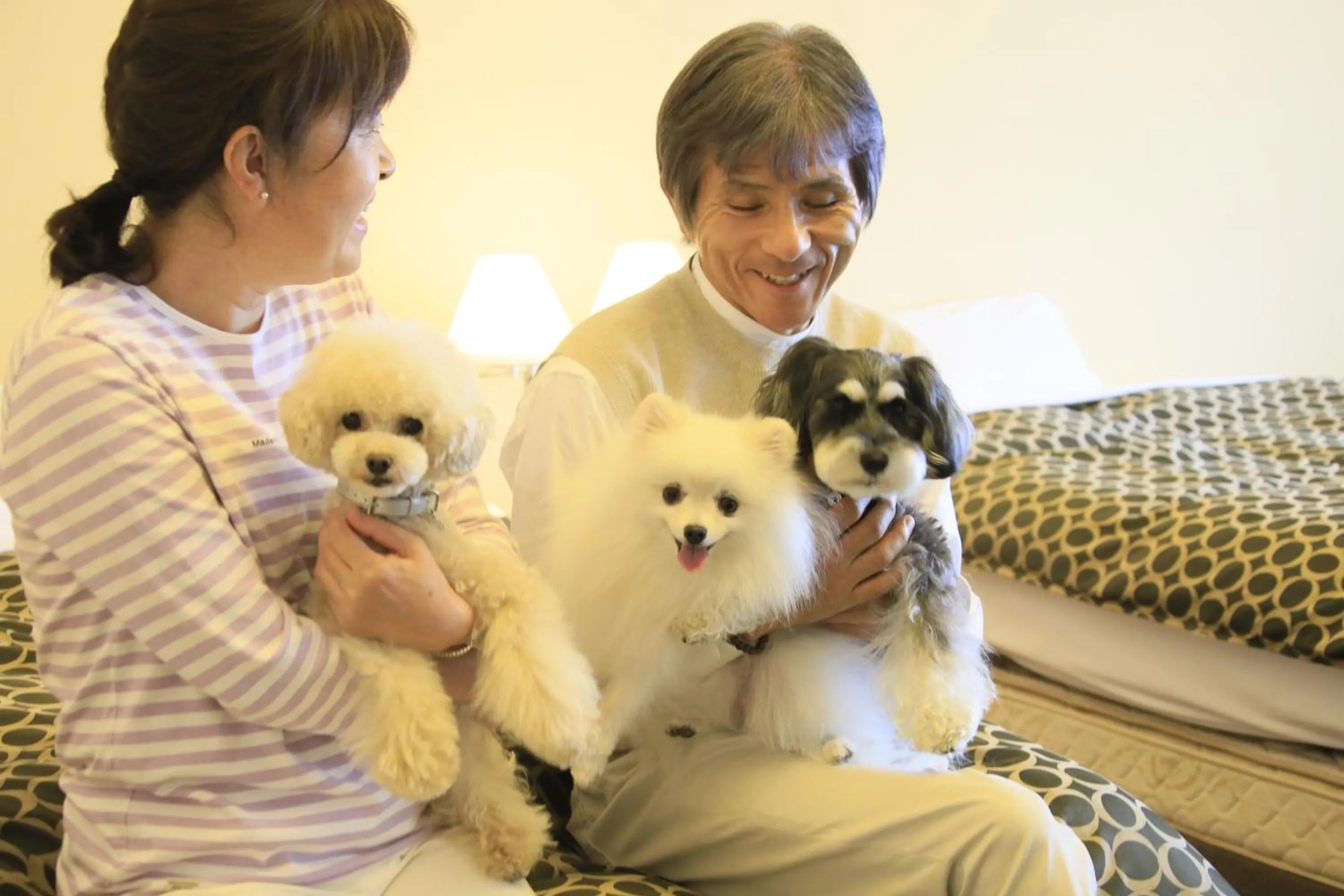 People in Yutorelo Tateshina Hotel with DOGS