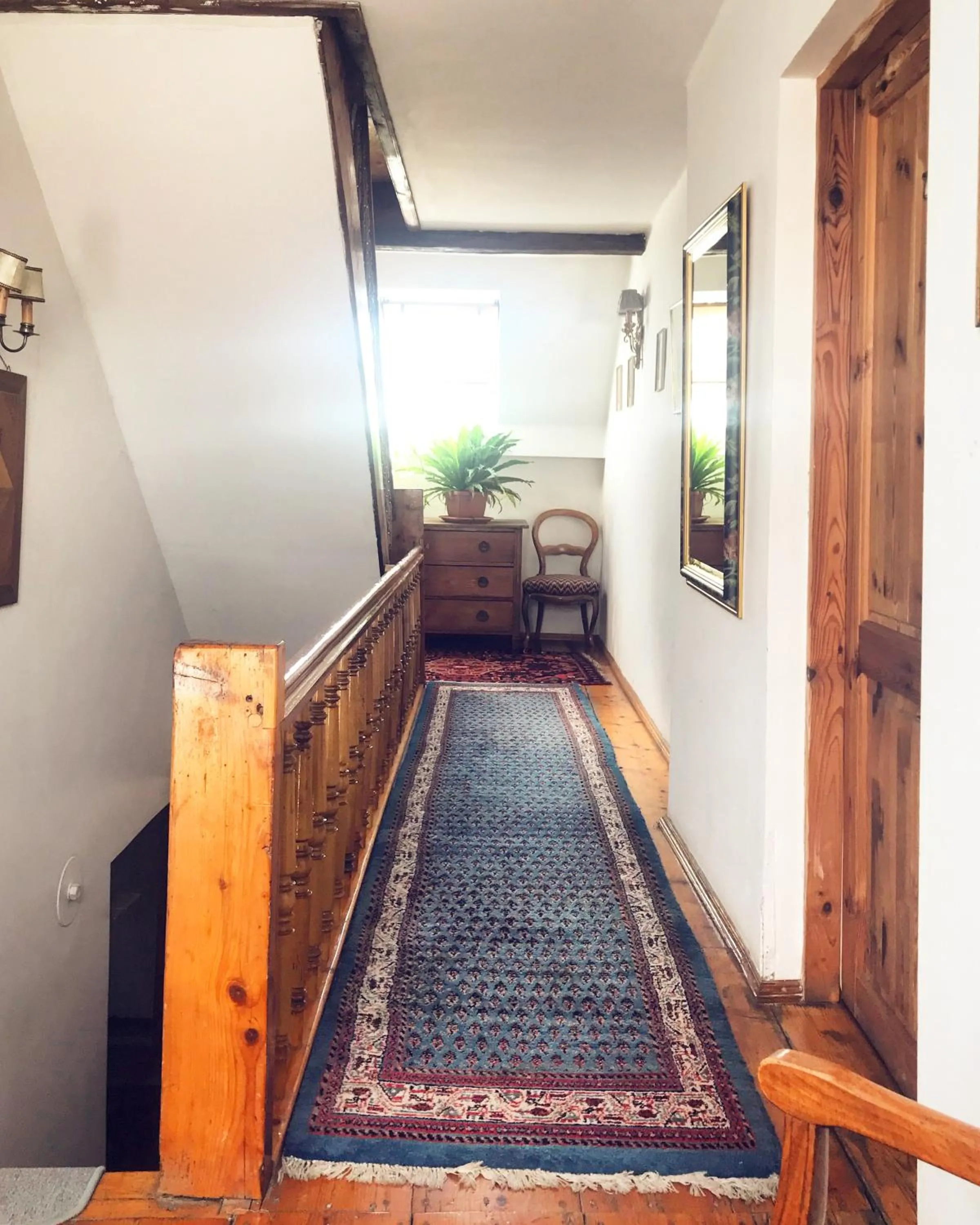 Seating area, Bed in Dworek Adamski