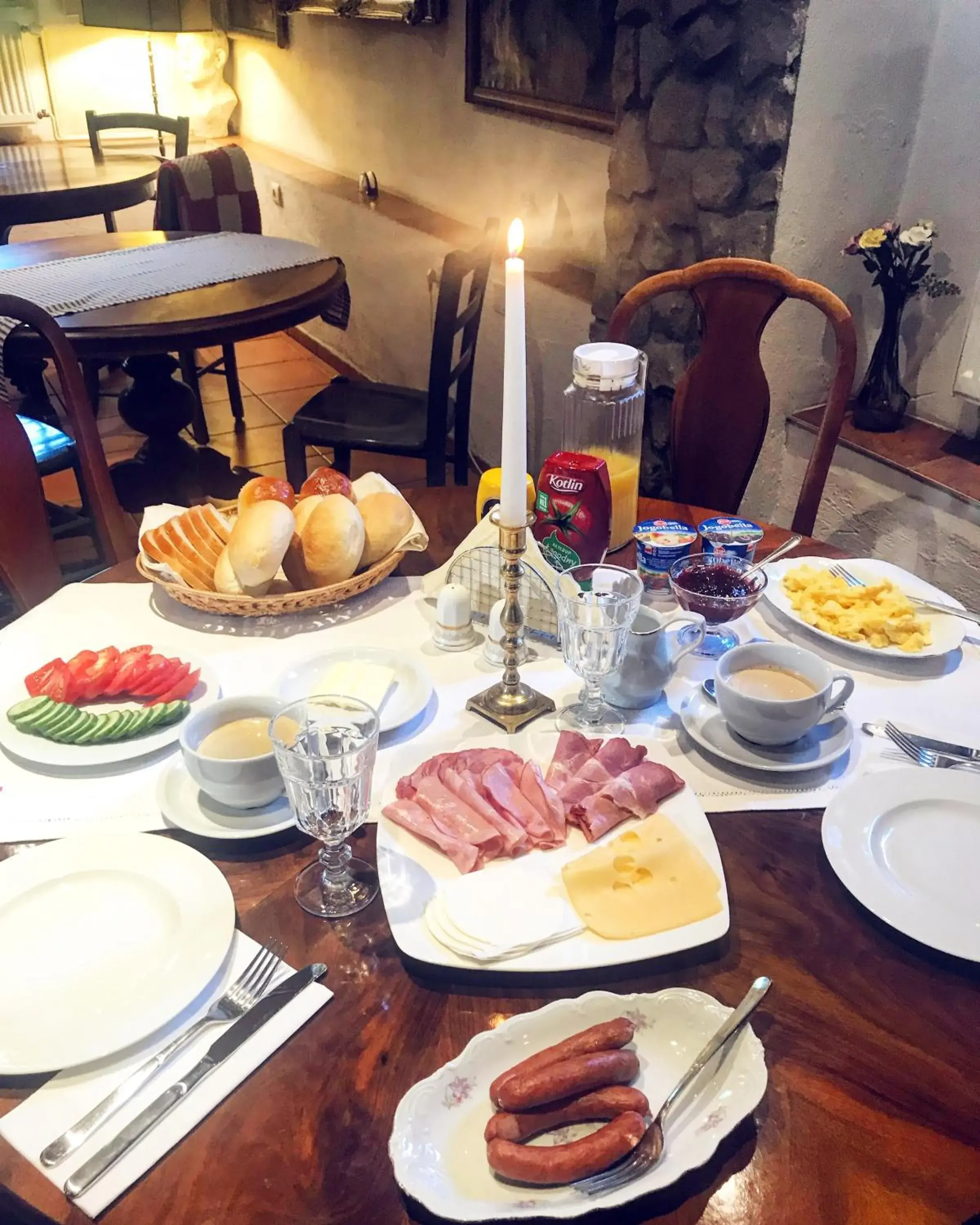 Breakfast in Dworek Adamski Breakfast in Dworek Adamski