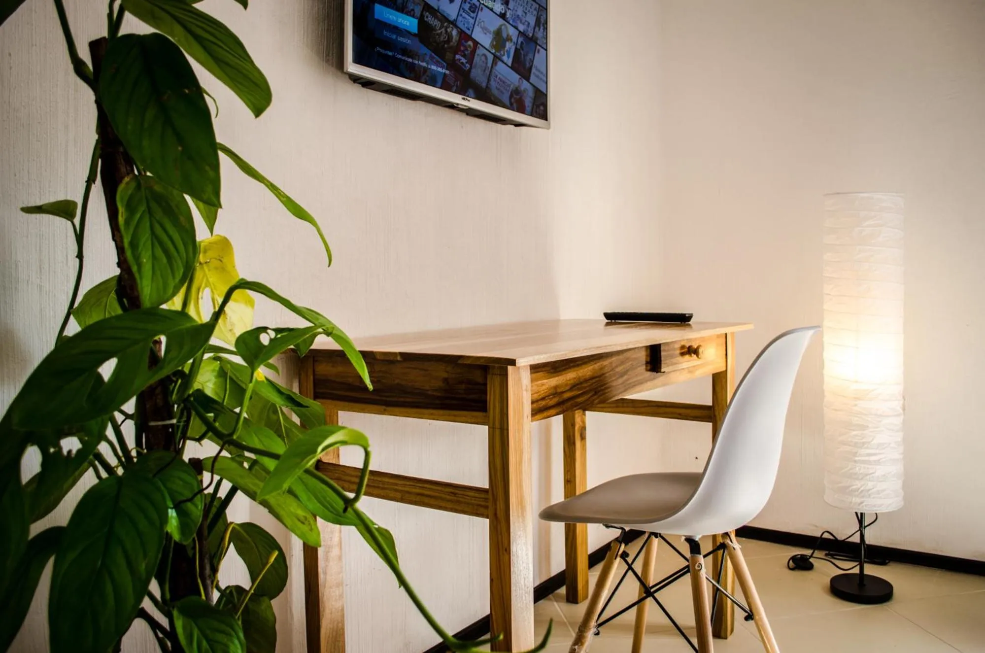Seating area in Estacion Alameda