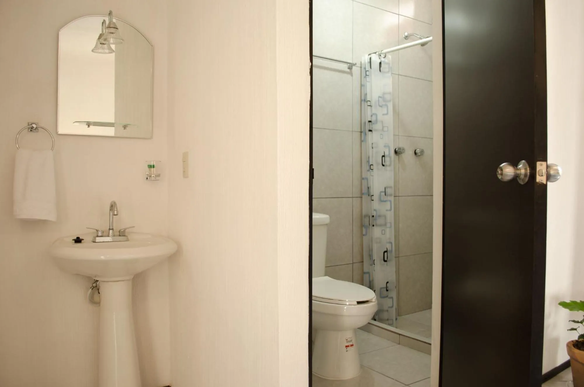 Bathroom in Estacion Alameda