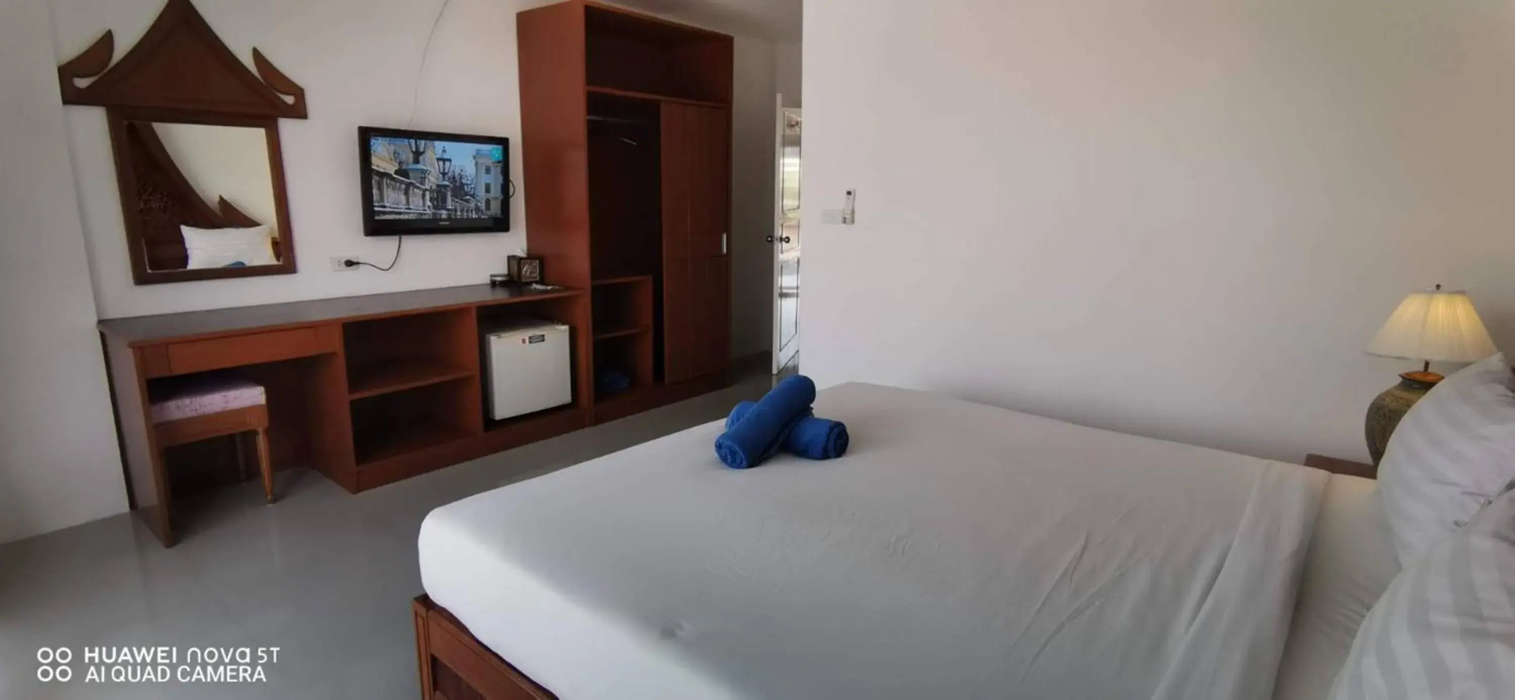 Photo of the whole room, Bed in Sure Guesthouse Photo of the whole room, Bed in Sure Guesthouse