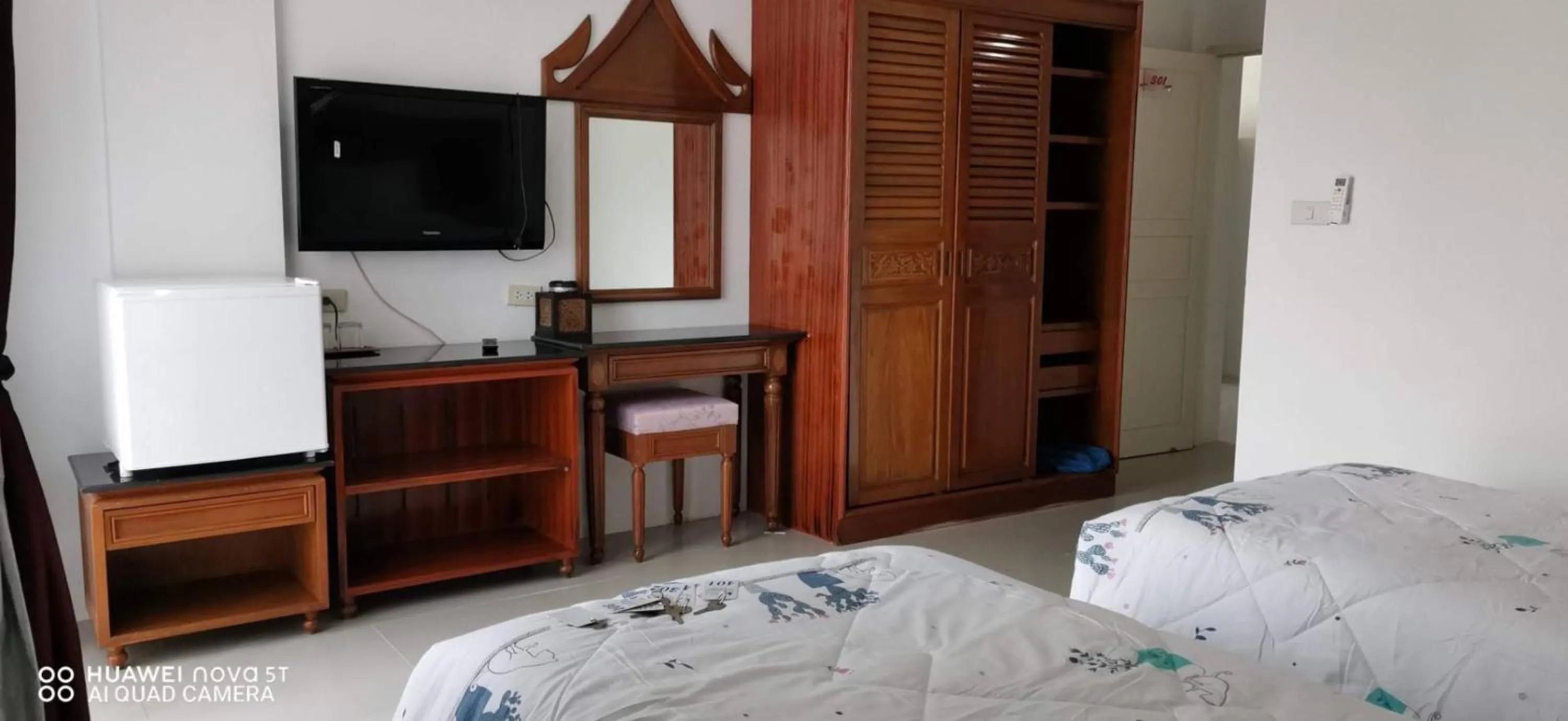 Photo of the whole room, Bed in Sure Guesthouse