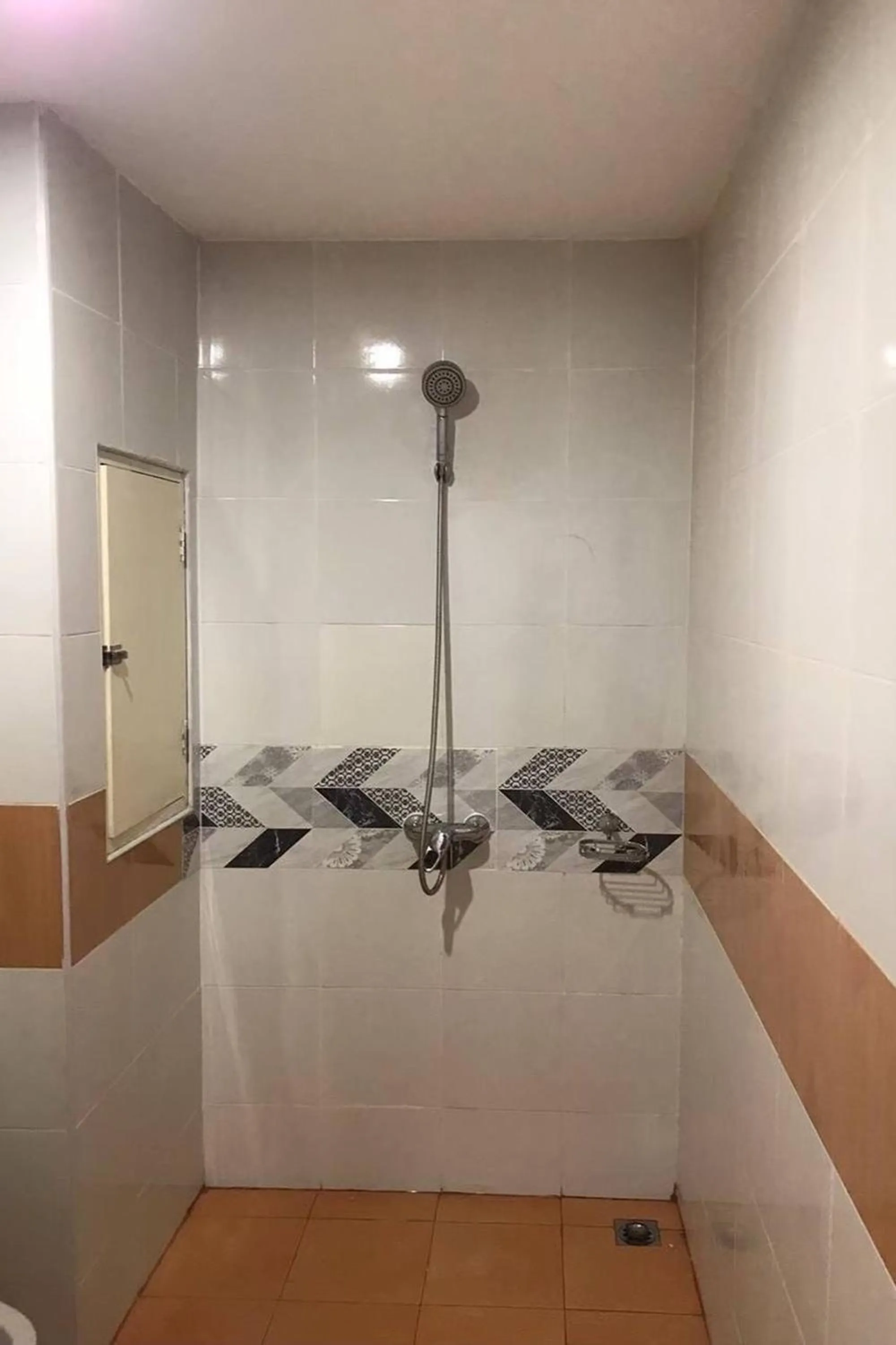 Bathroom in Sure Guesthouse