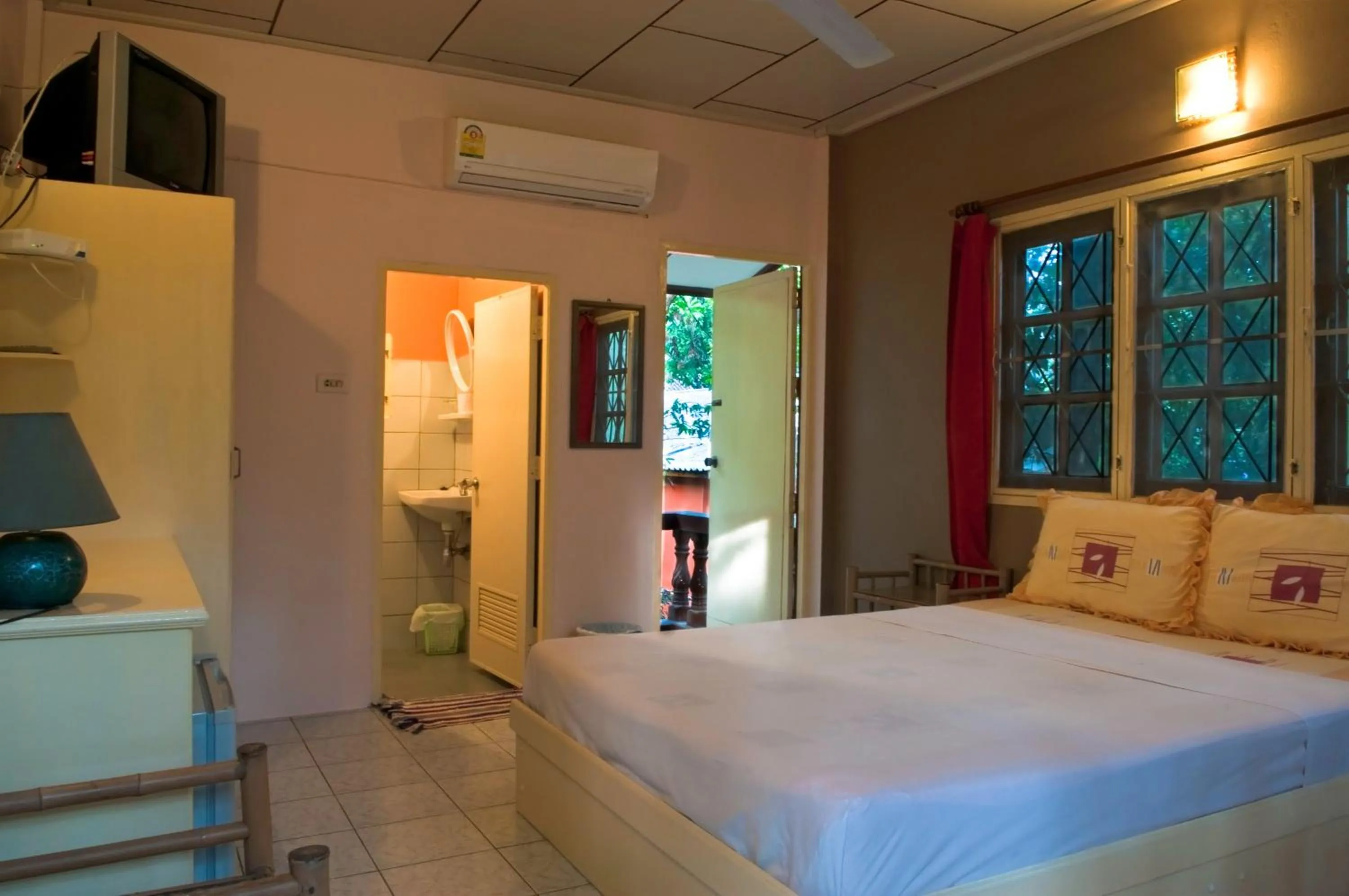 Bed in The Lost Resort