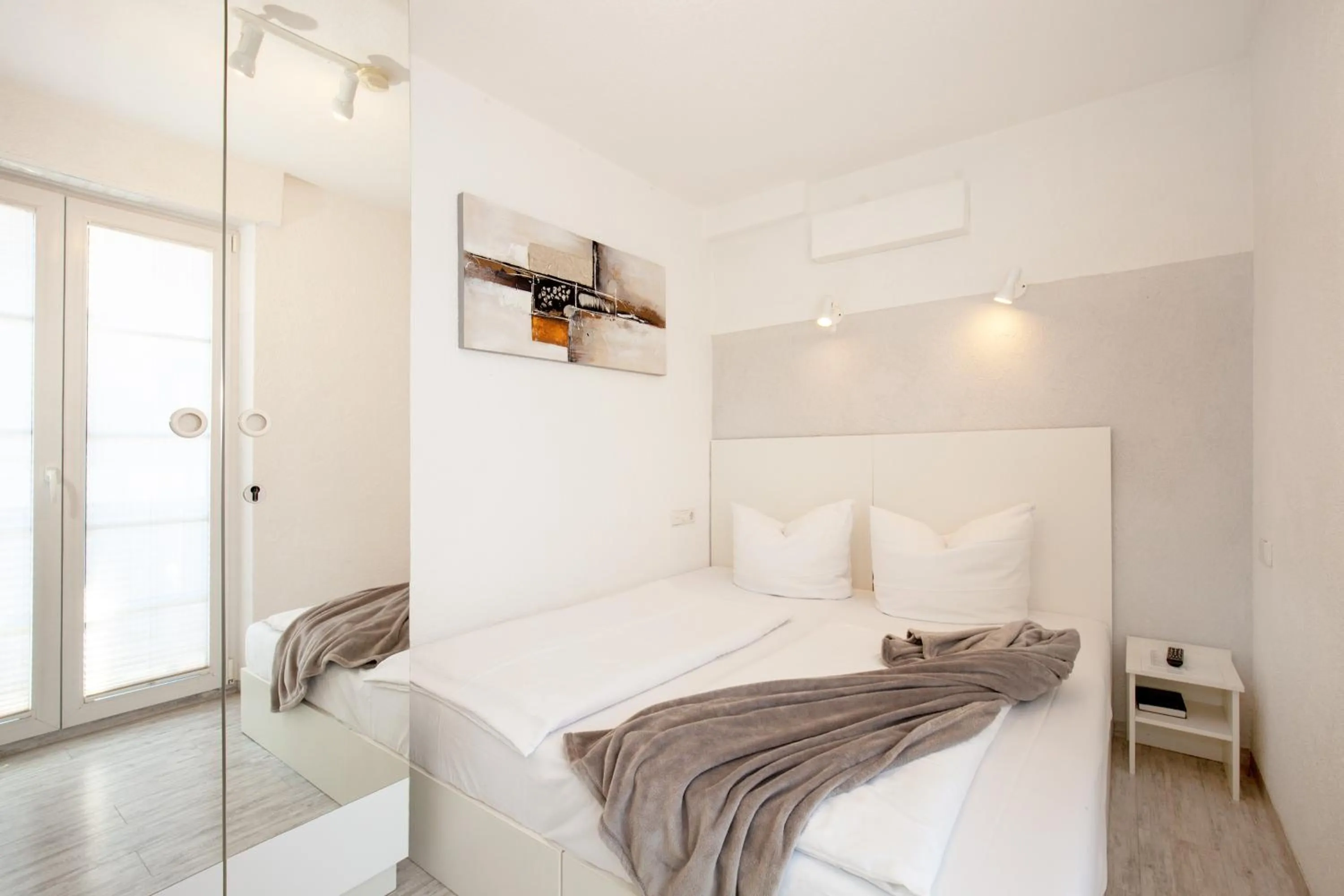 Bedroom, Bed in Relax Hotel & SPA Stuttgart