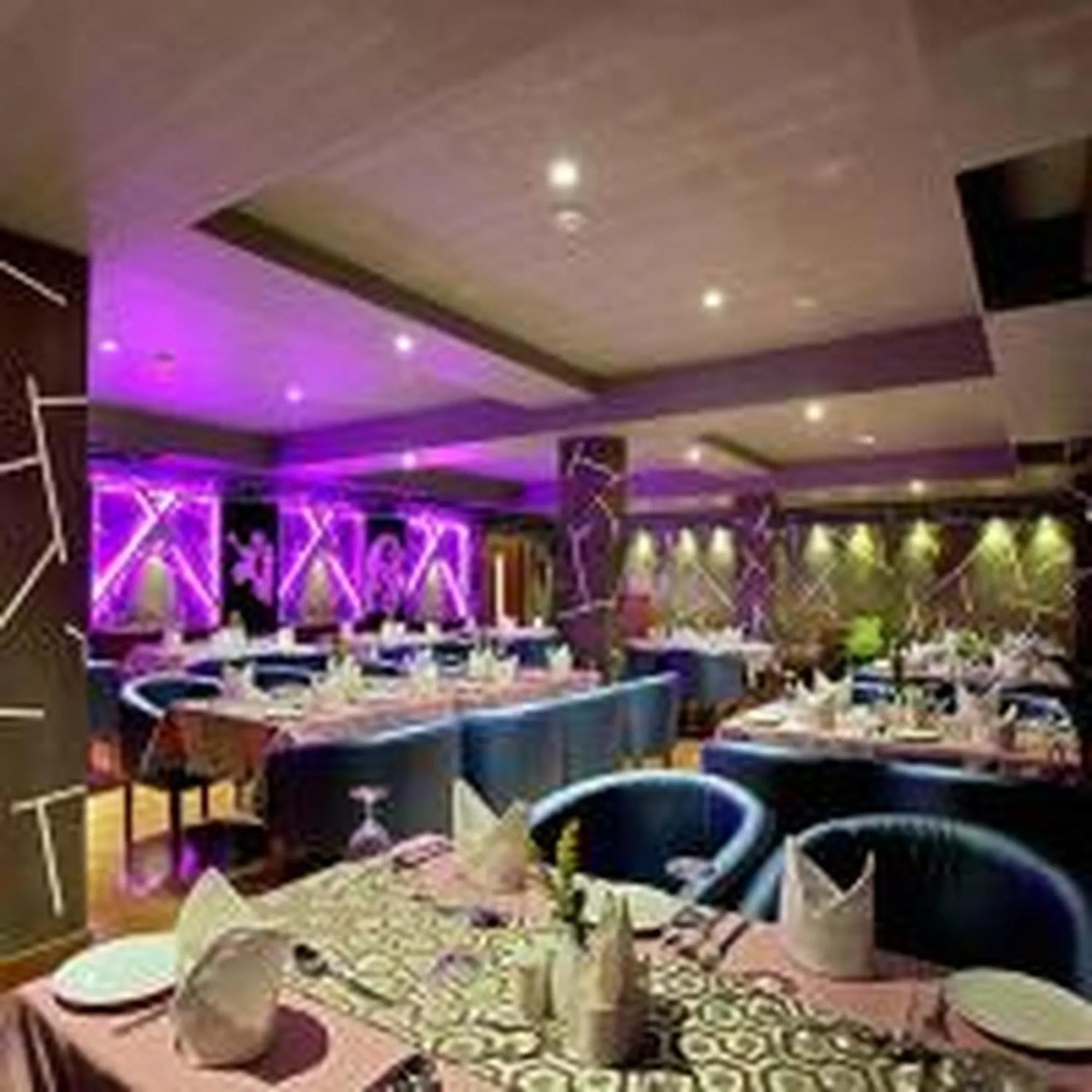 Restaurant/places to eat in Park Residency Kodungallur