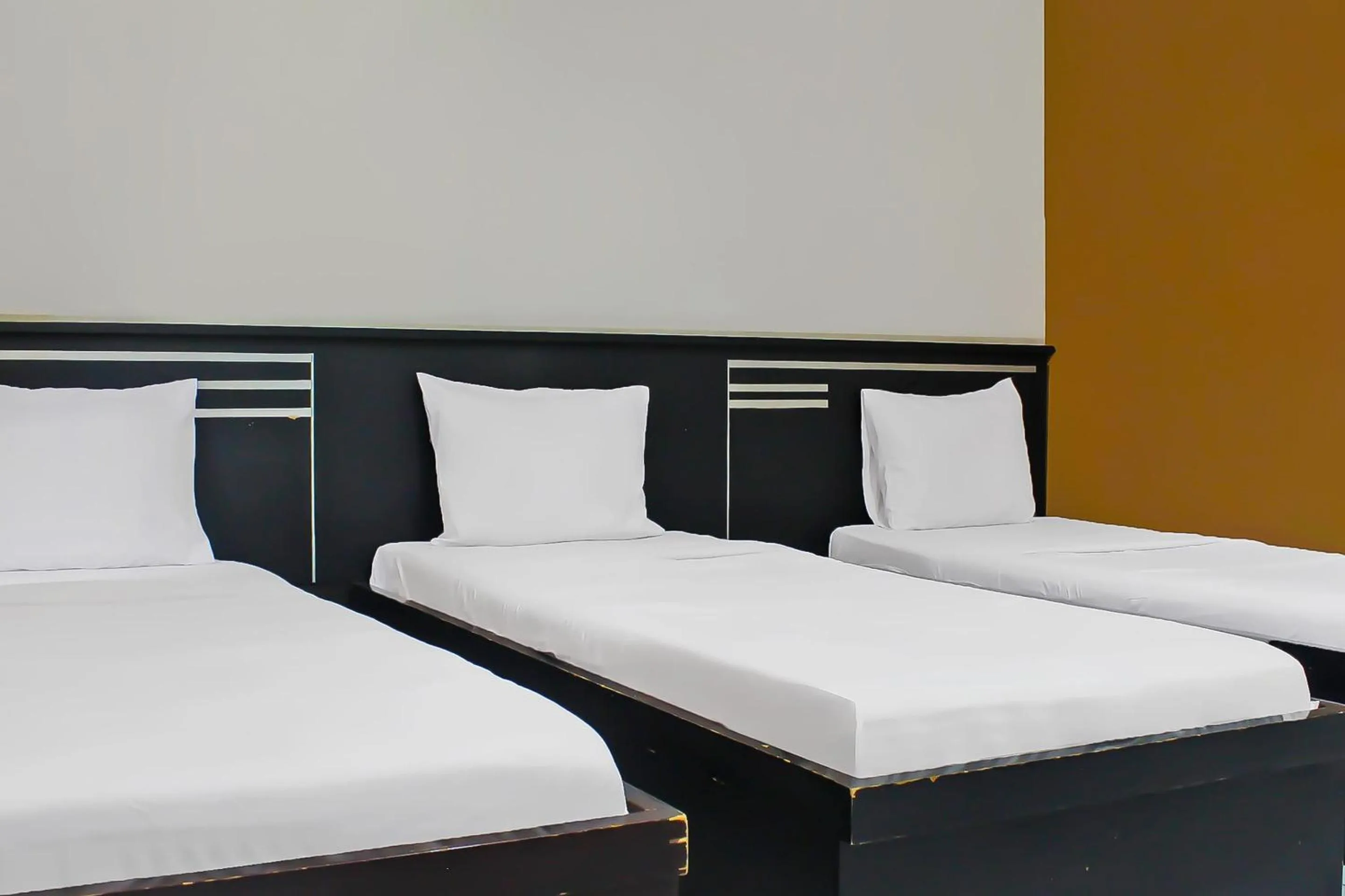 Bedroom, Bed in Collection O 92268 Hotel Aero