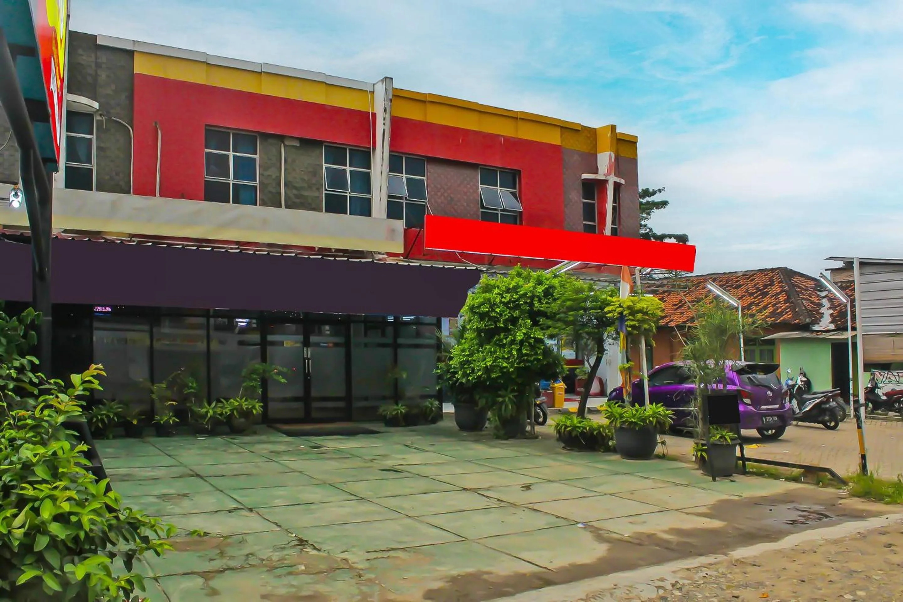 Facade/entrance in Collection O 92268 Hotel Aero