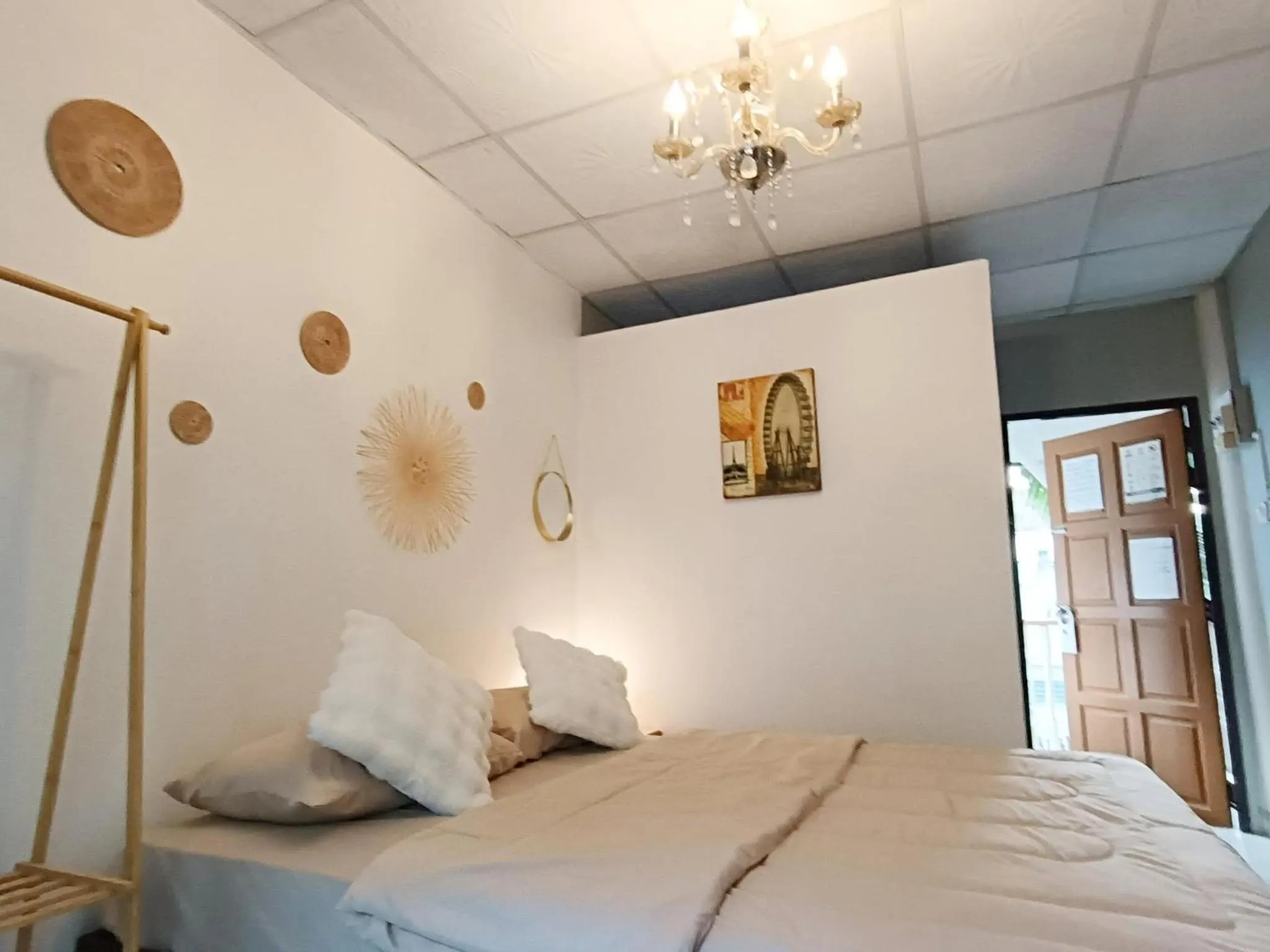 Bed in I-Talay Zone Sea