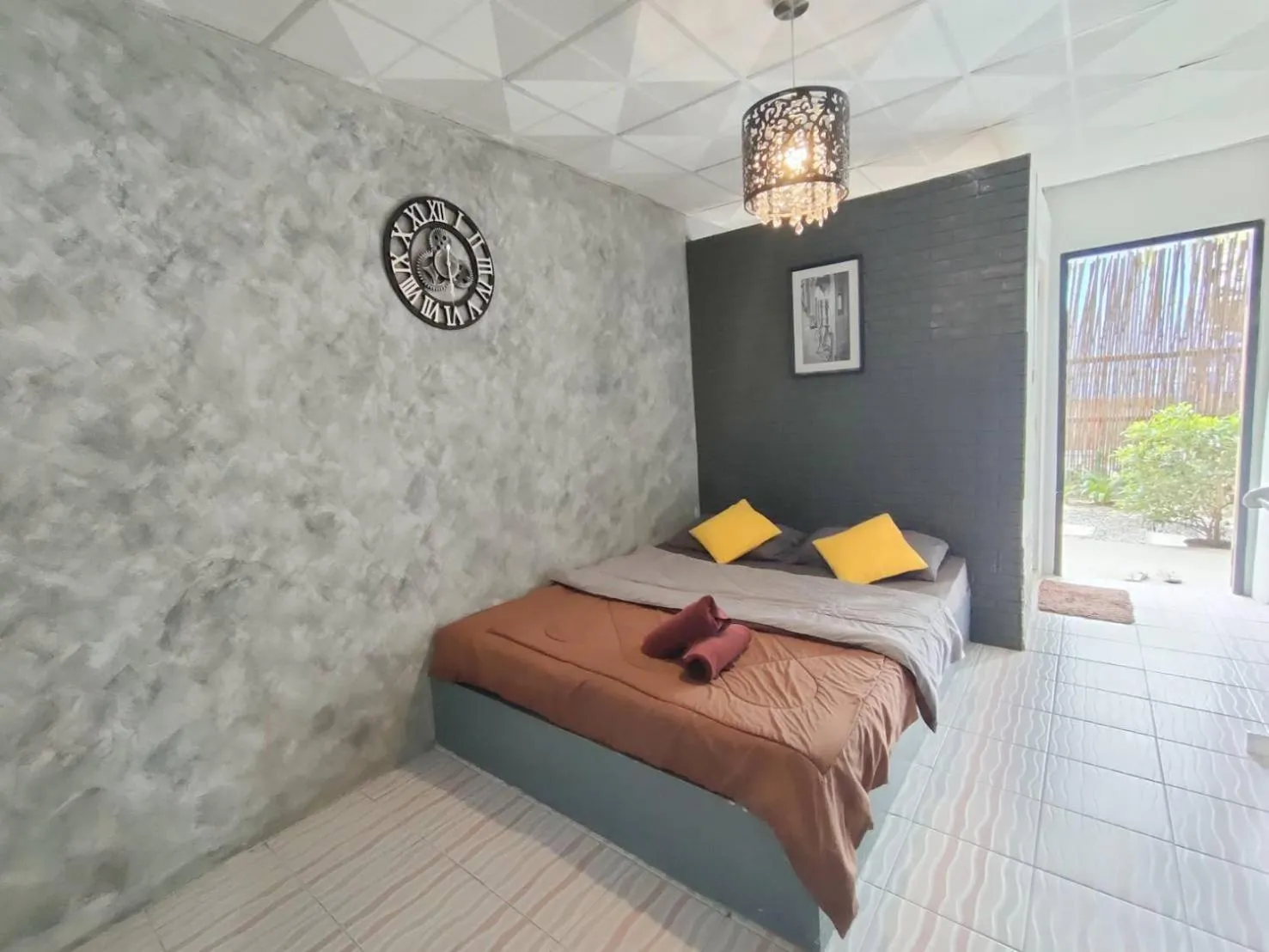 Bed in I-Talay Zone Sea