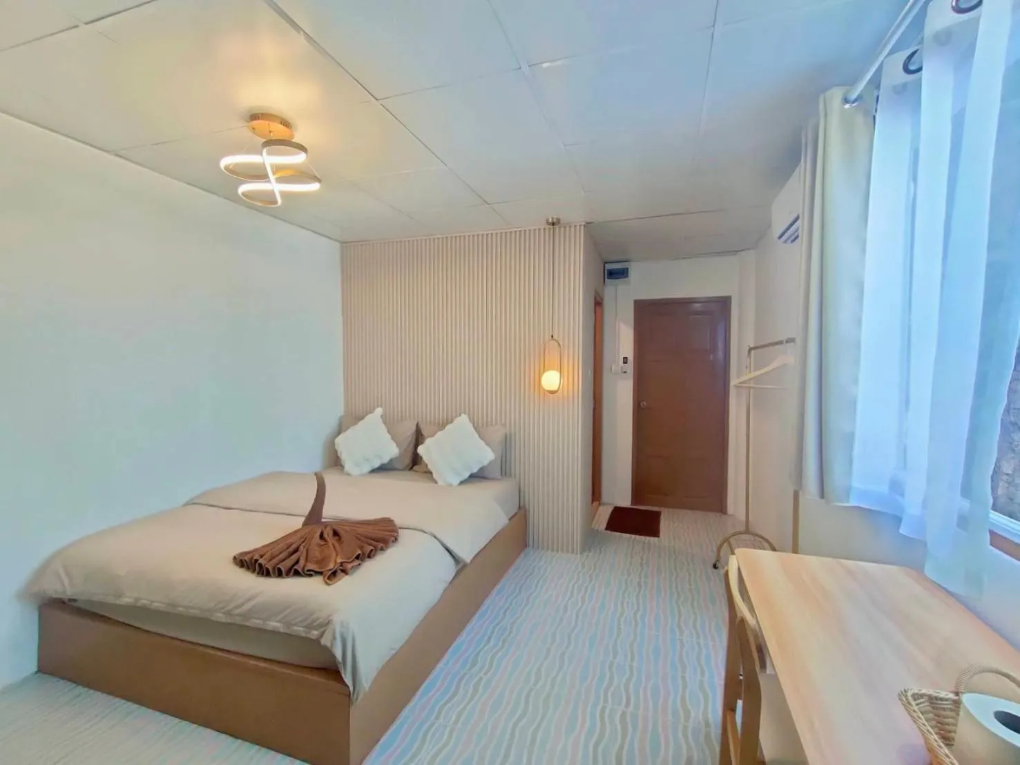 Bed in I-Talay Zone Sea