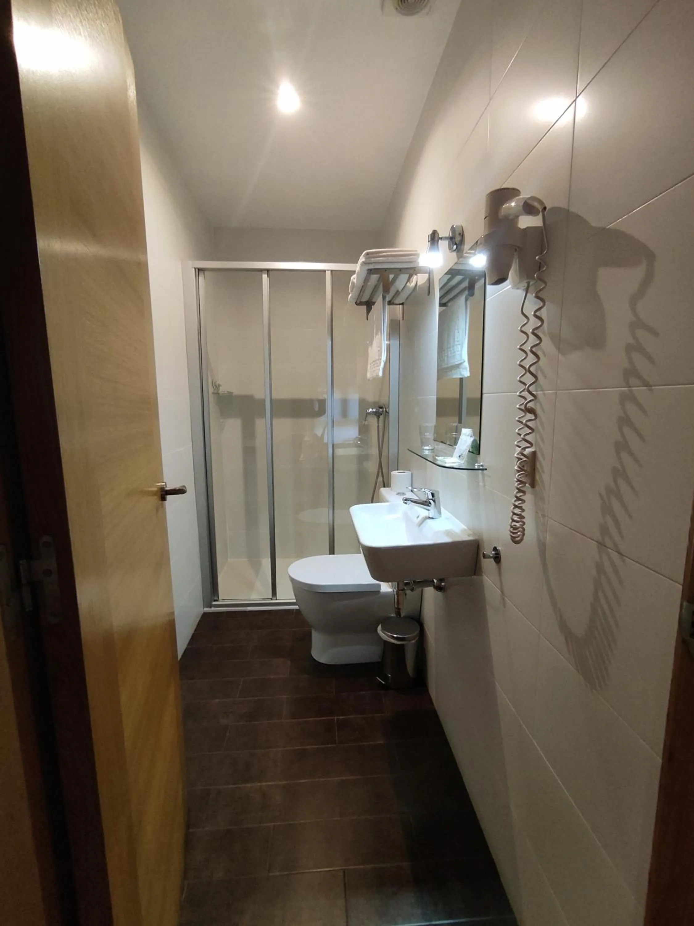 Bathroom in Hotel Dabeleira