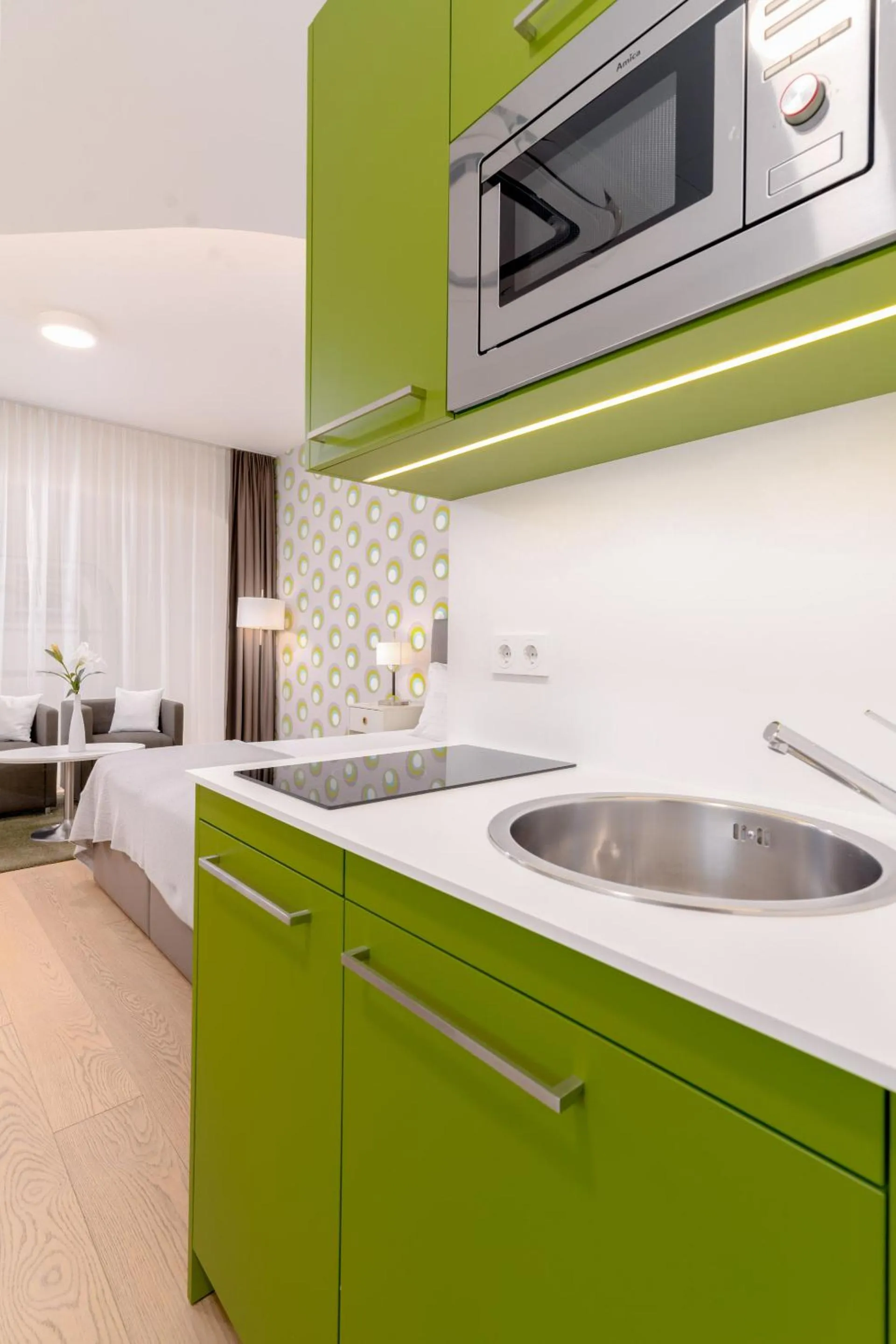 Kitchen or kitchenette in ARGOS Graz Serviced Apartments, kontaktlos mit Self Check-in
