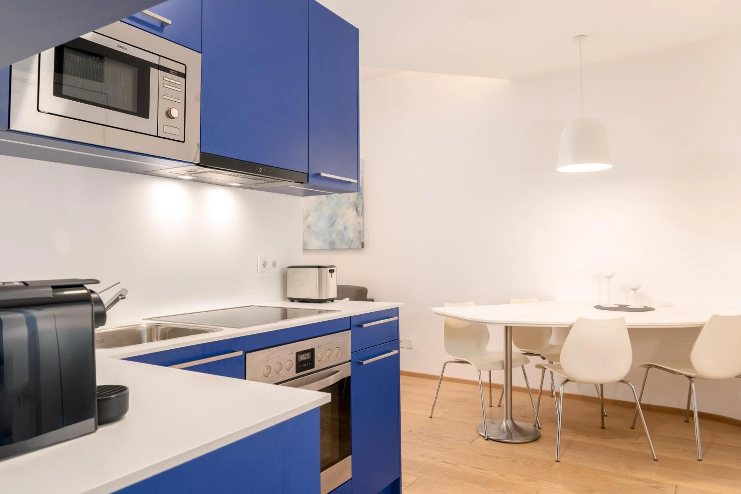Kitchen or kitchenette in ARGOS Graz Serviced Apartments, kontaktlos mit Self Check-in