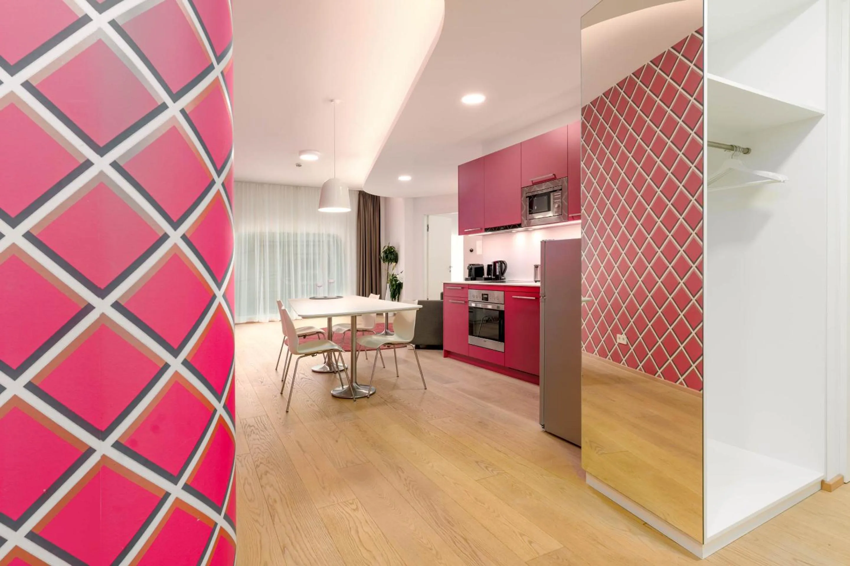 Kitchen or kitchenette in ARGOS Graz Serviced Apartments, kontaktlos mit Self Check-in