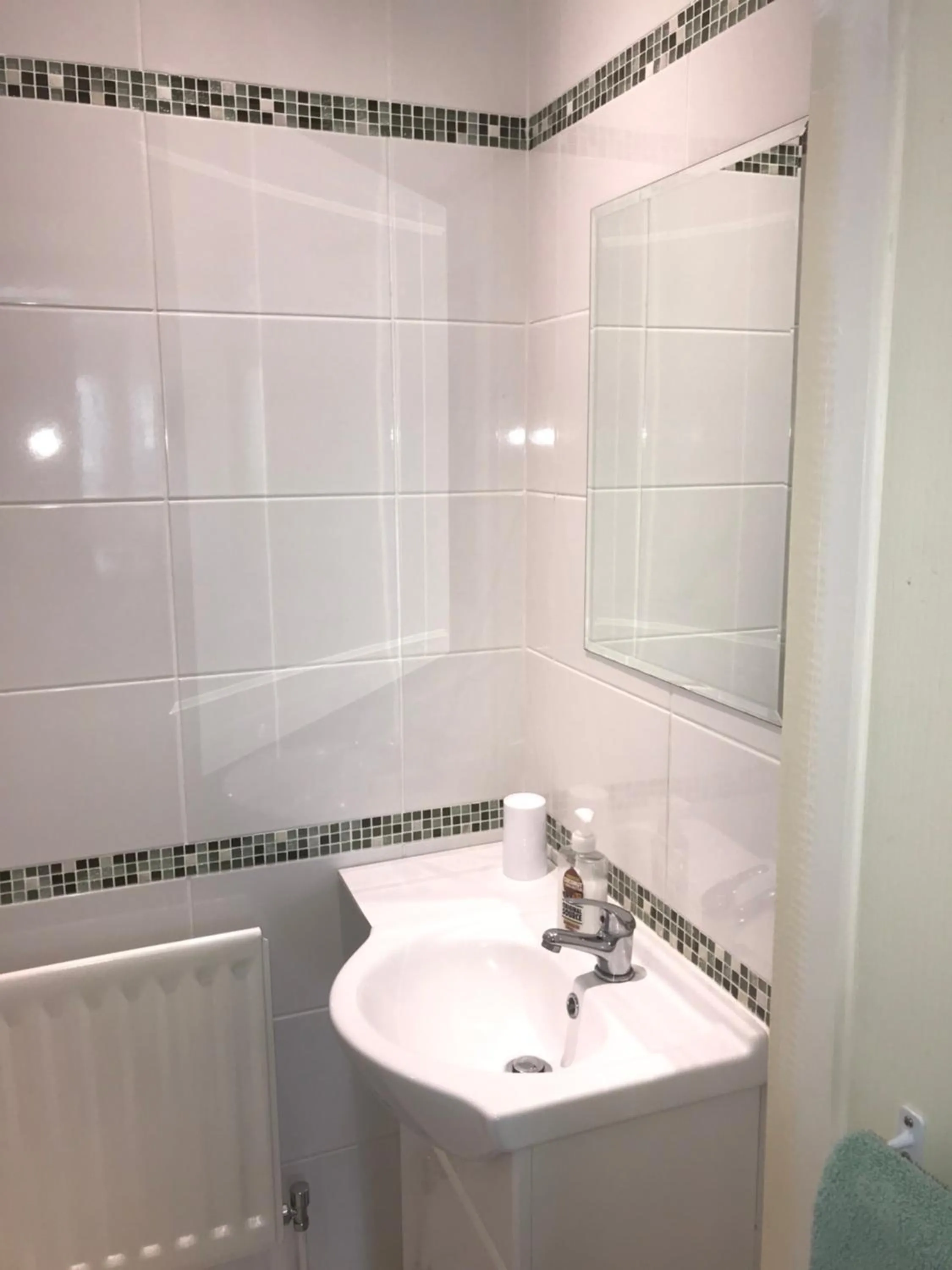 Bathroom in Ivy House