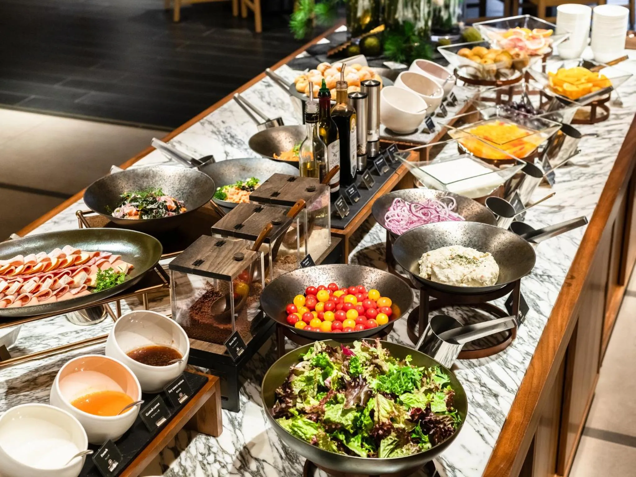 Restaurant/places to eat in Asakusa View Hotel Annex Rokku