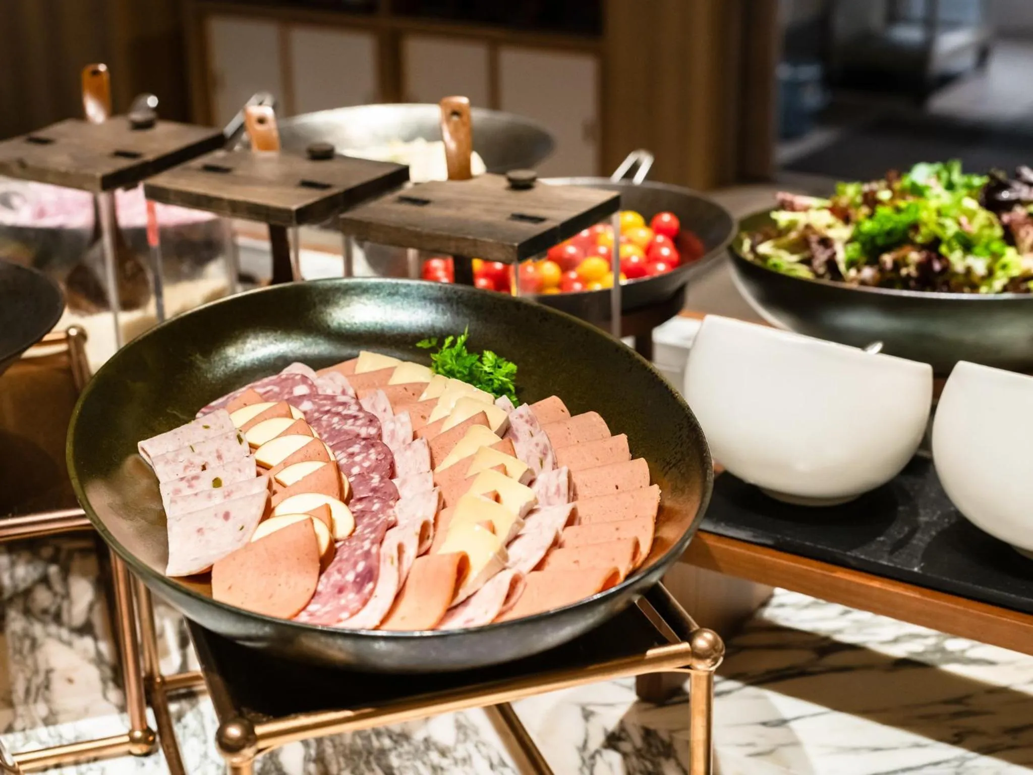 Restaurant/places to eat in Asakusa View Hotel Annex Rokku