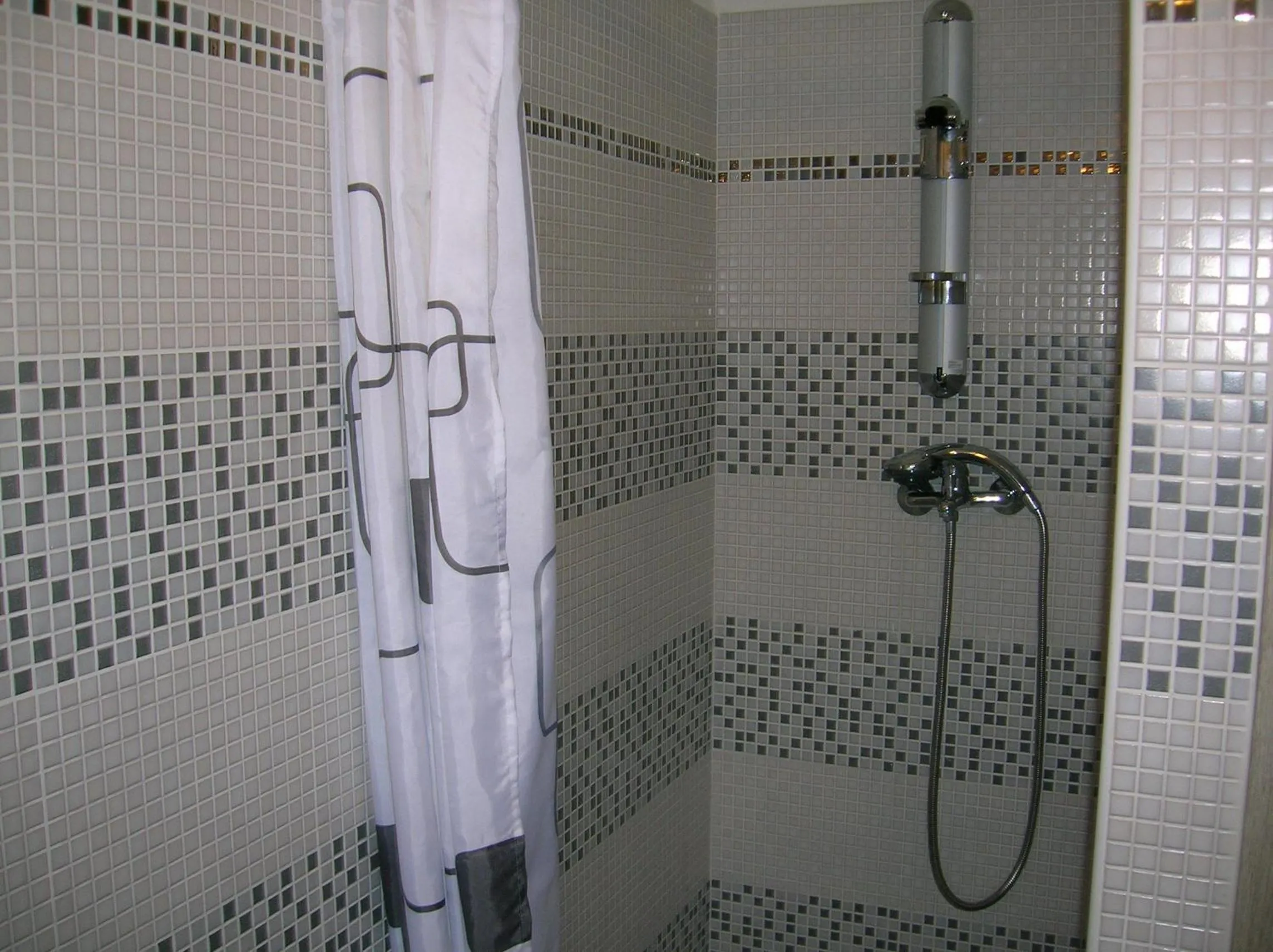 Bathroom in Al Carotin