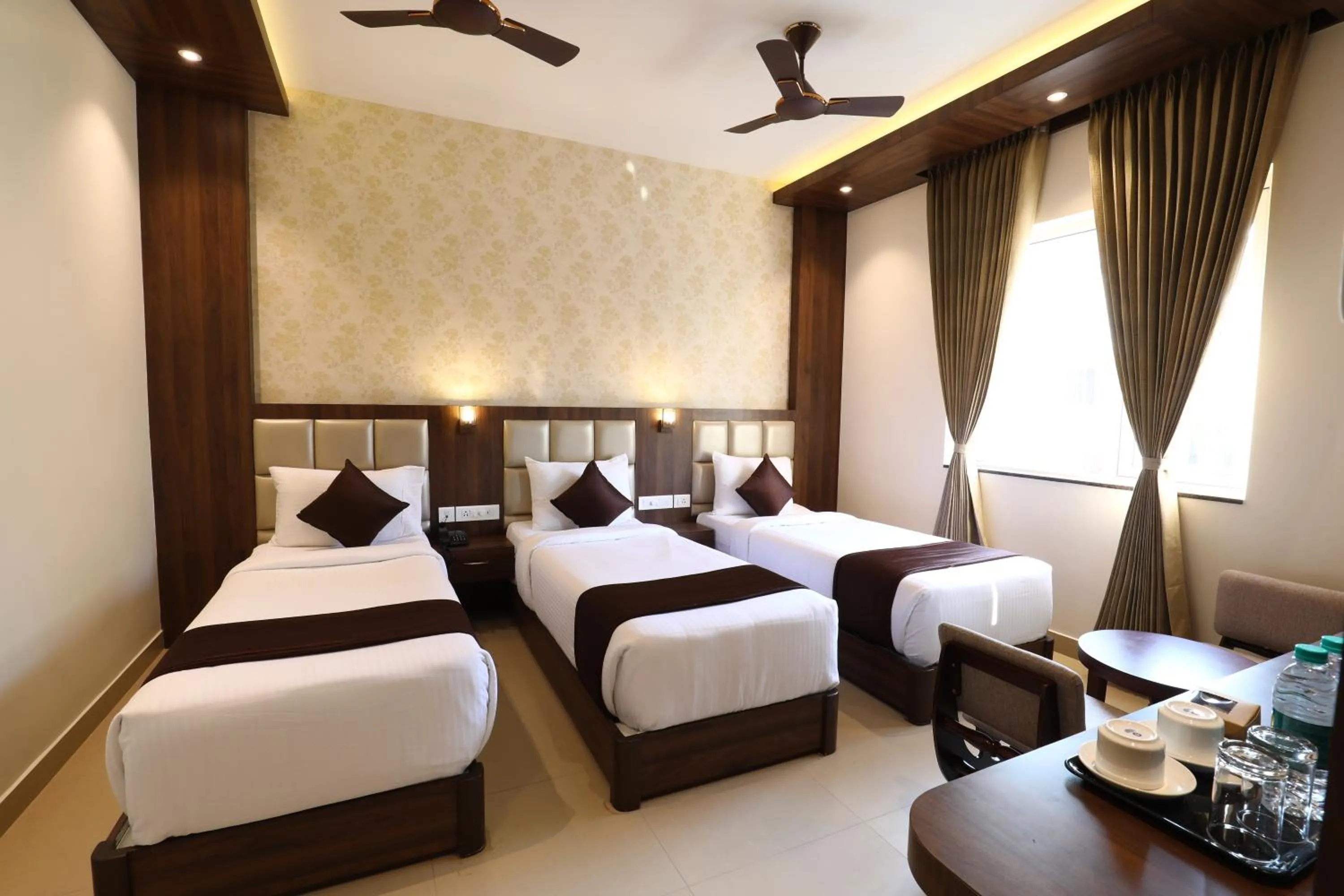 Mayuraa Residency