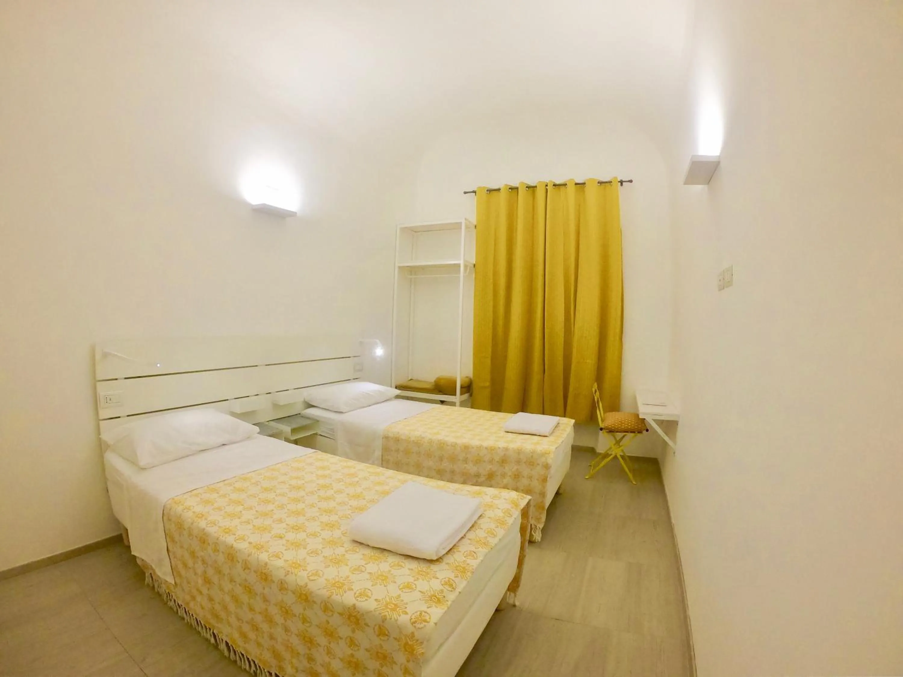Bed in Central Savona