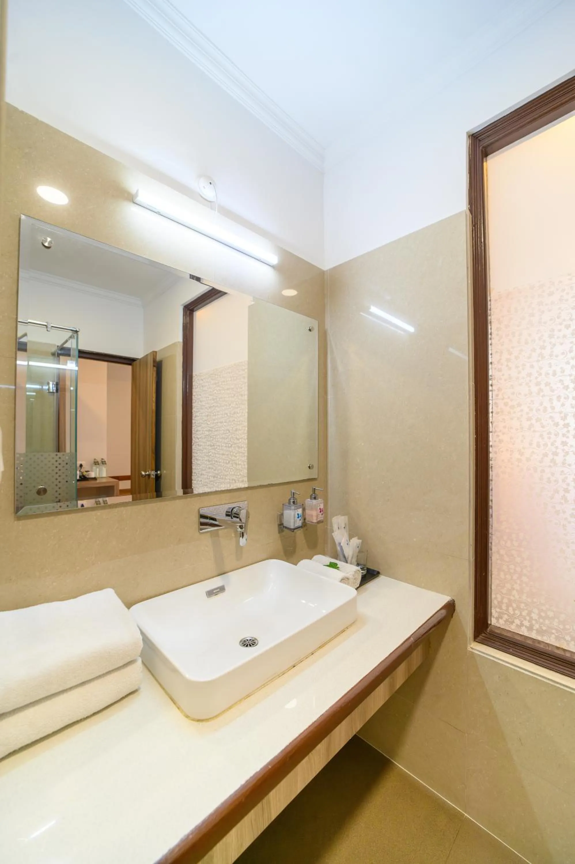 Bathroom in Sinclairs Gangtok