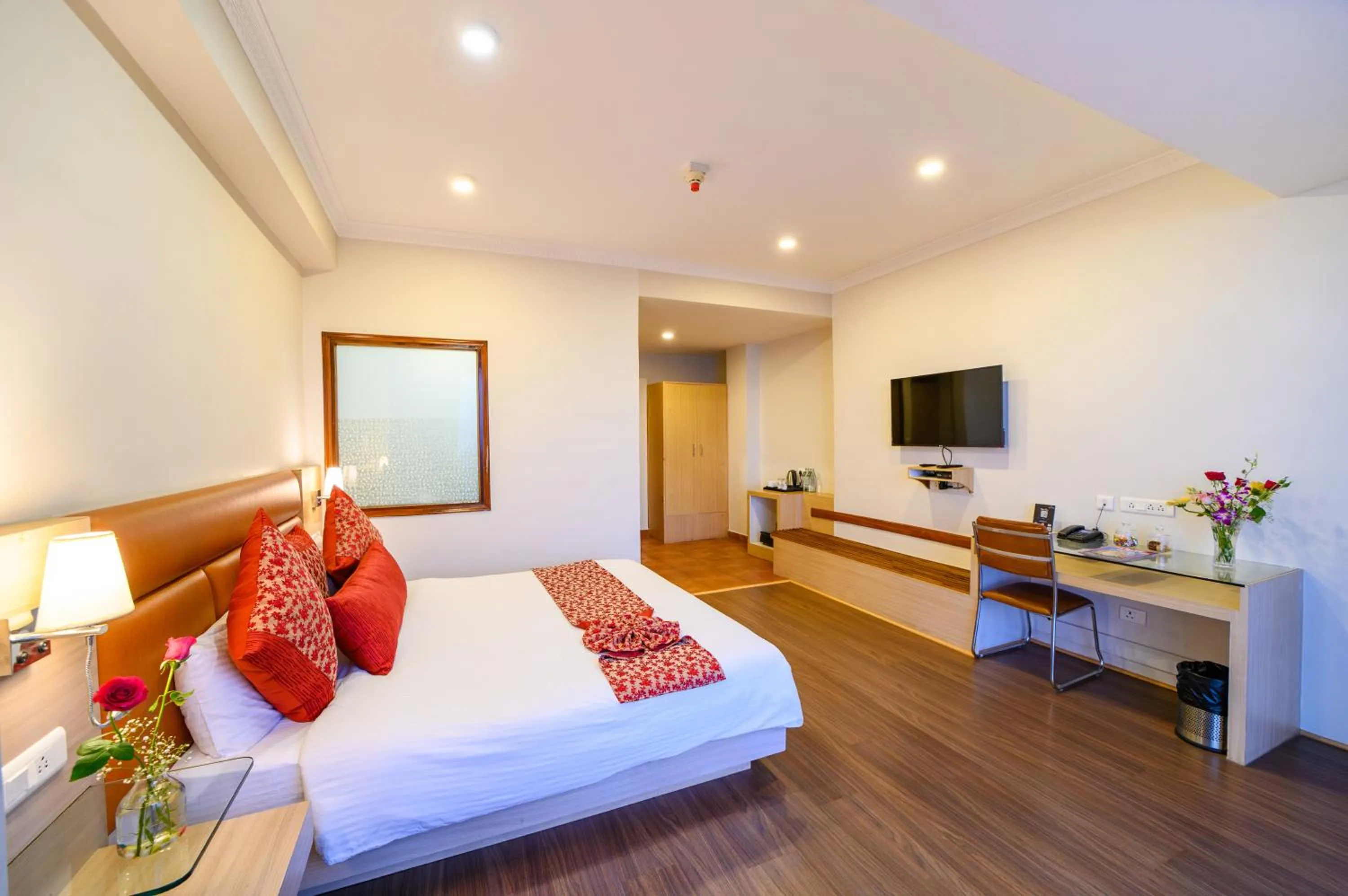 TV and multimedia, Bed in Sinclairs Gangtok