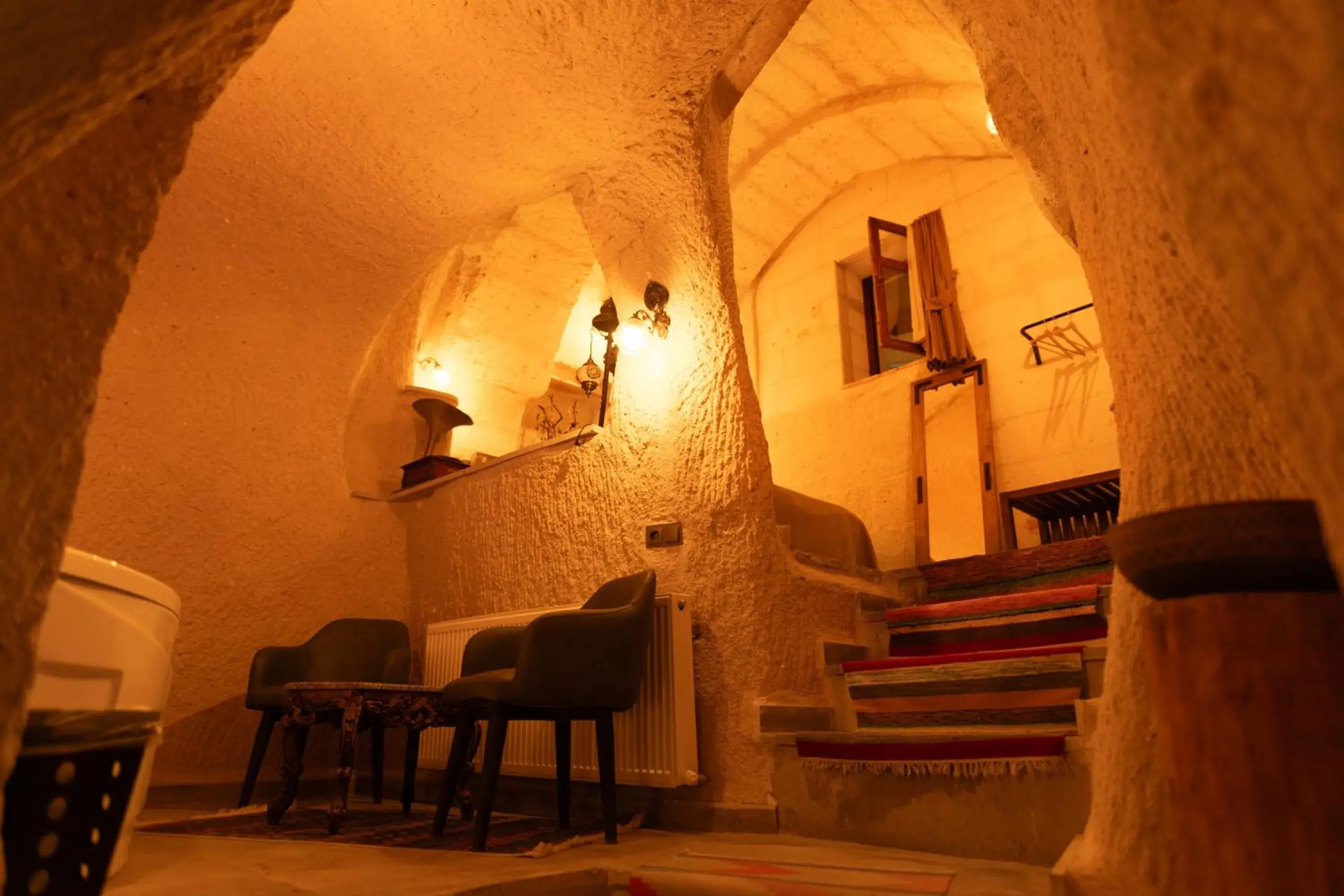Standard King Room in Lemon Cave Suites Standard King Room in Lemon Cave Suites