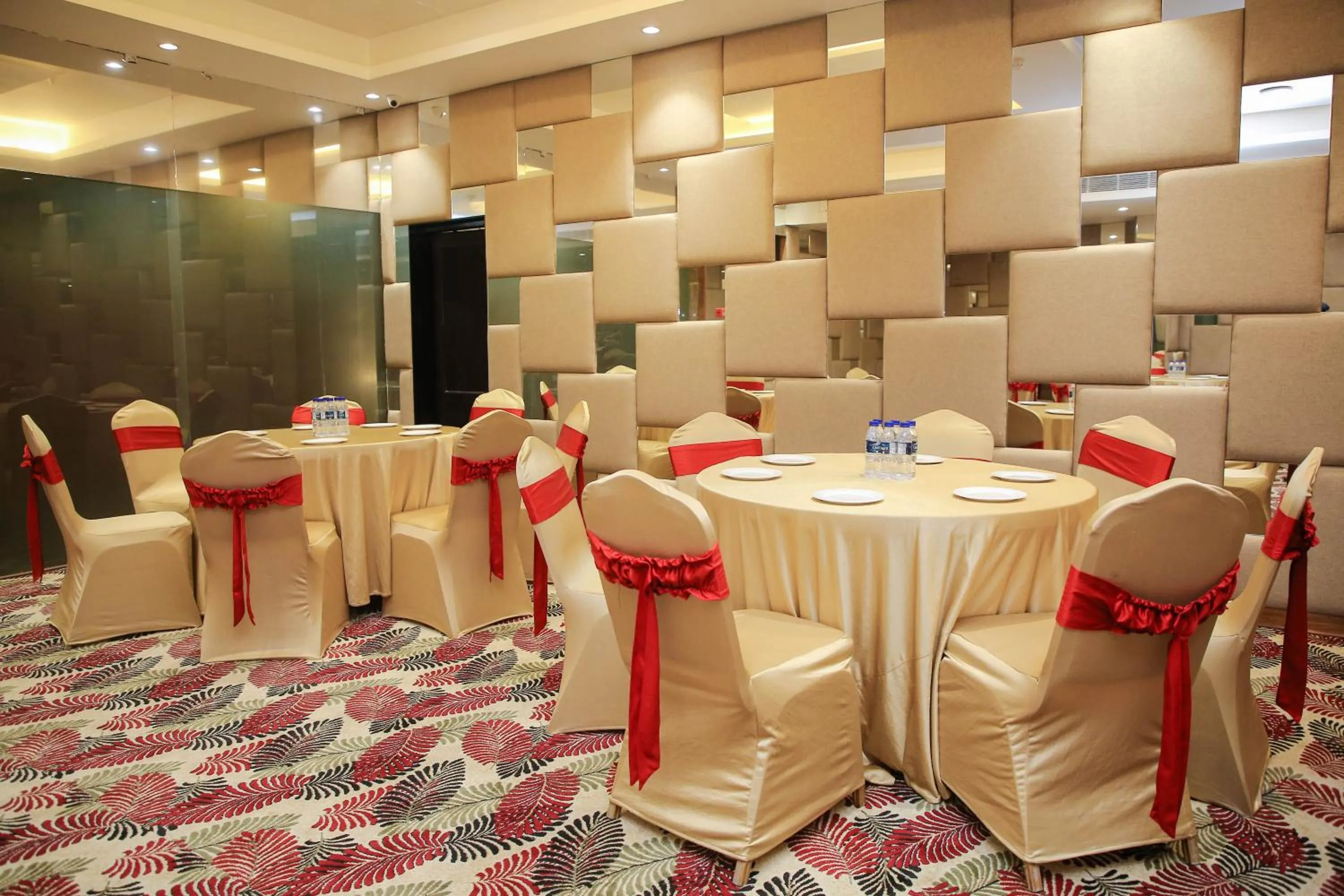 Banquet/Function facilities in Citrus Prime Raipur