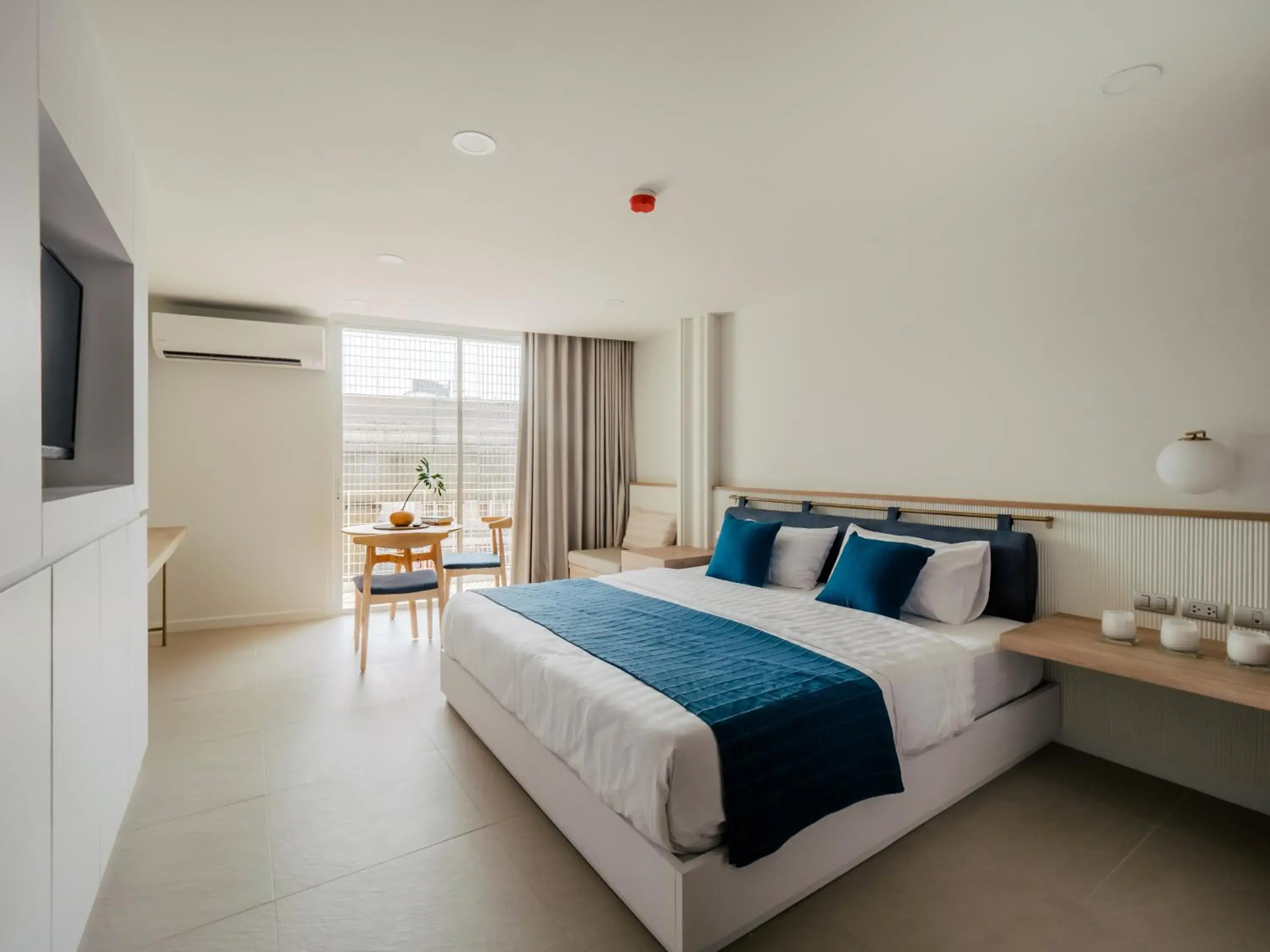 Bed in Blu 395 Bed in Blu 395