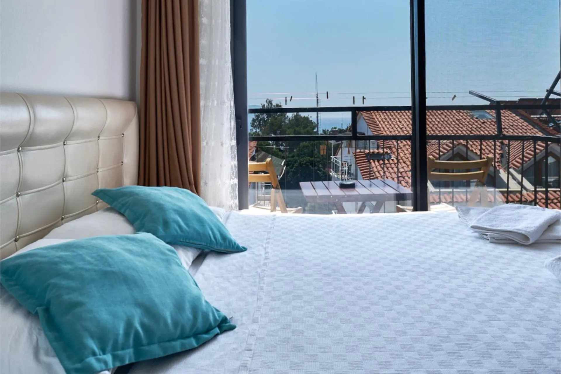 Bed in CARETTA PANSİYOn