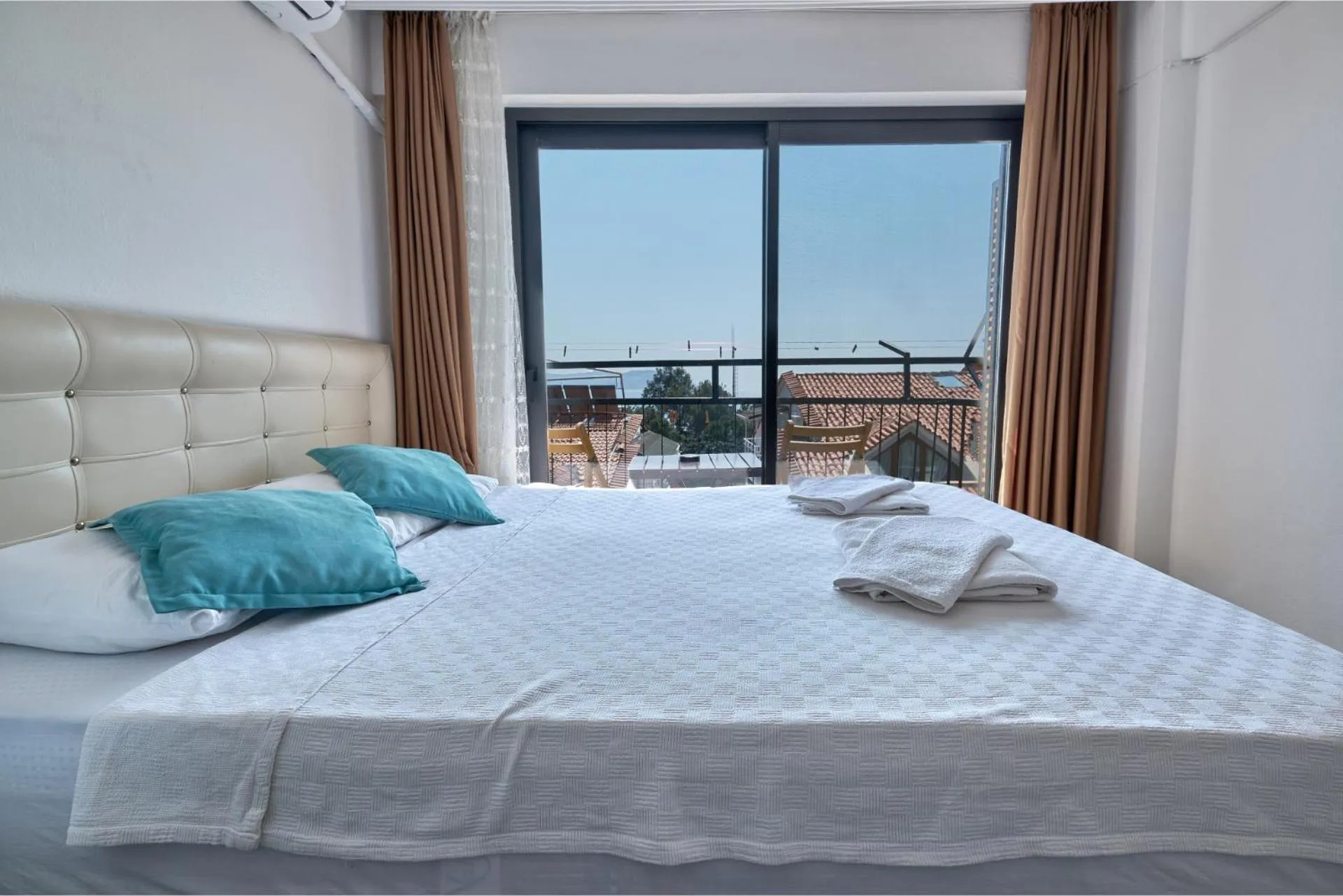 Bed in CARETTA PANSİYOn
