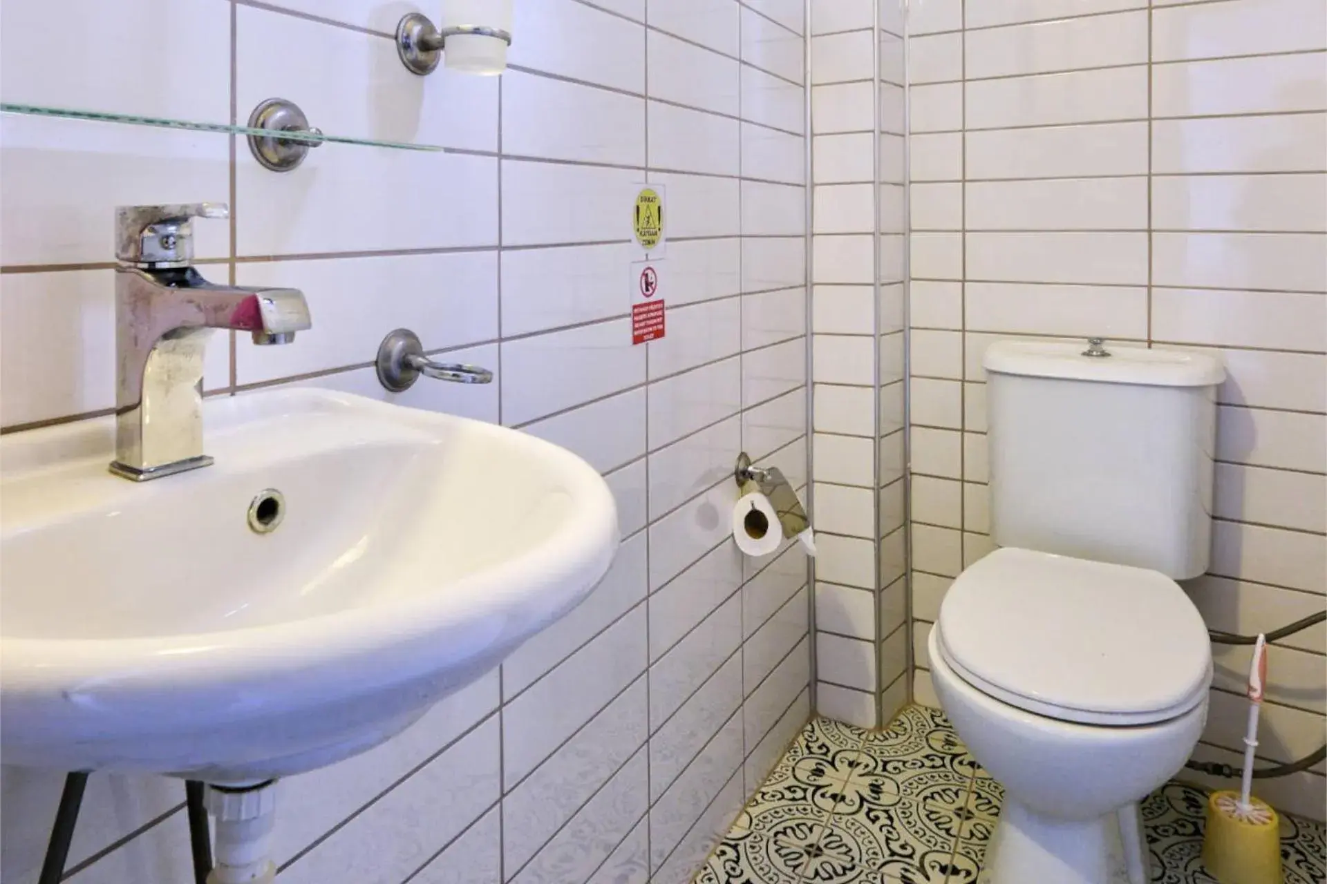 Triple Room with Balcony in CARETTA PANSİYOn Triple Room with Balcony in CARETTA PANSİYOn