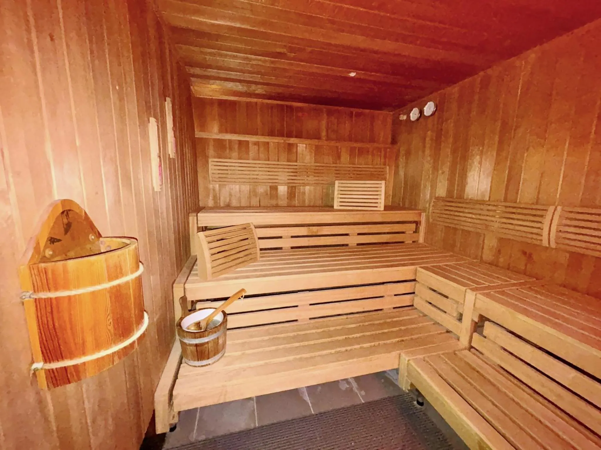 Sauna in REGIOHOTEL Berghotel Ilsenburg - #Panoramablick #Wellness #Wallbox #GroßesAbendbuffet