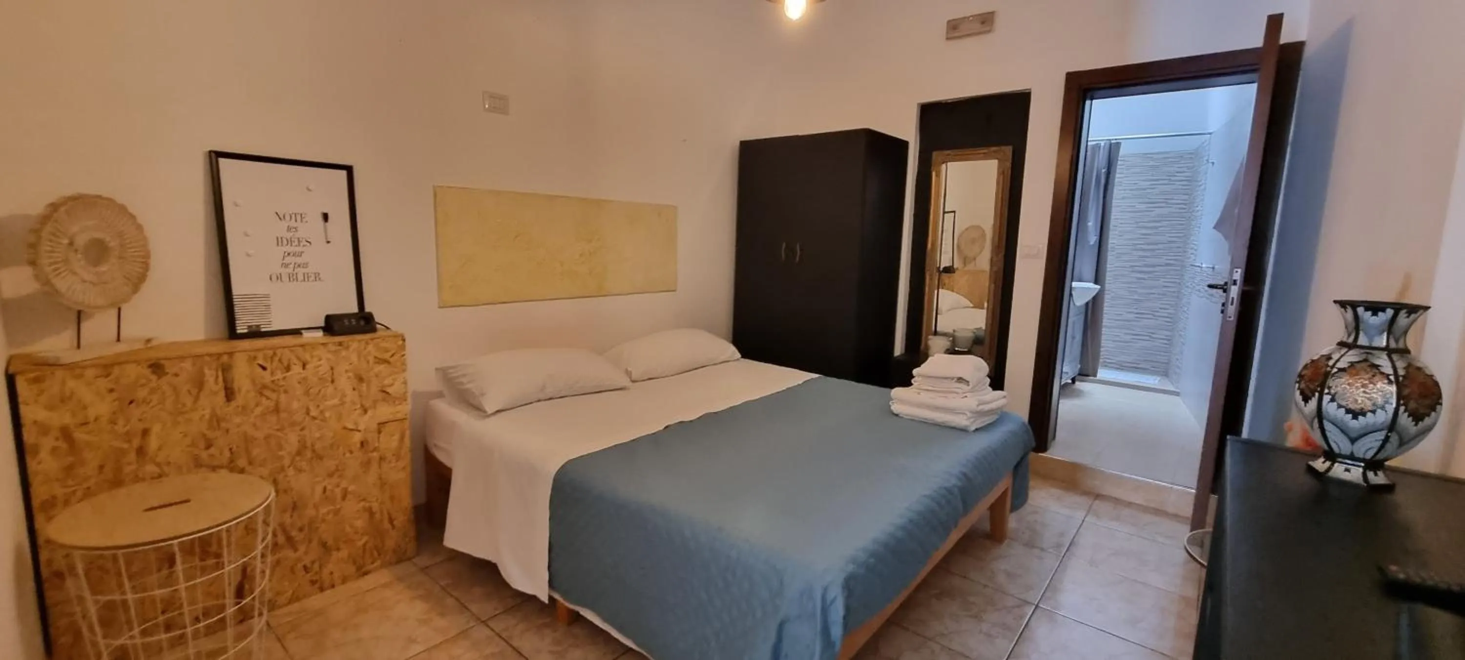 Photo of the whole room in B&B VIA NAPOLI LEVERANO