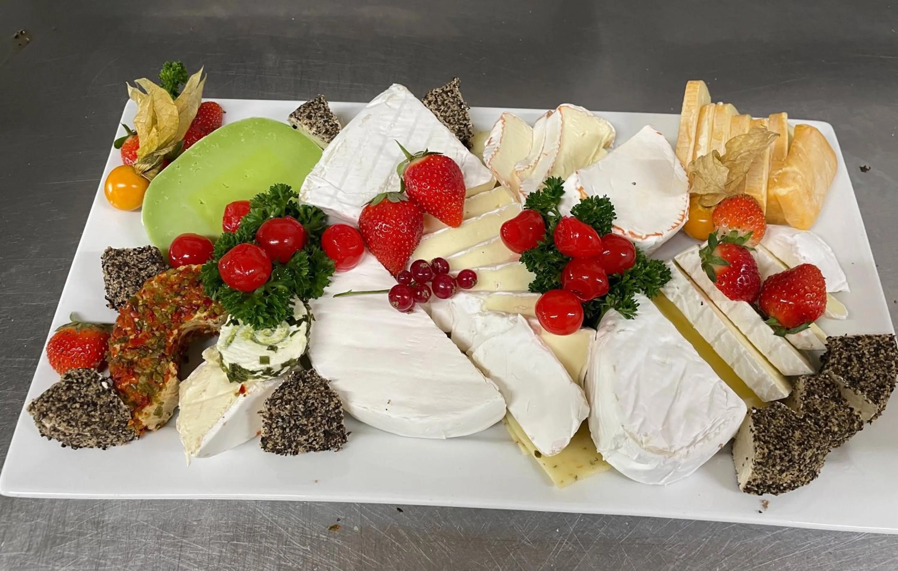 Breakfast in REGIOHOTEL Leipzig West - #Frühstücksbuffet #TopPreisLeistung #FreeParking #Wallbox