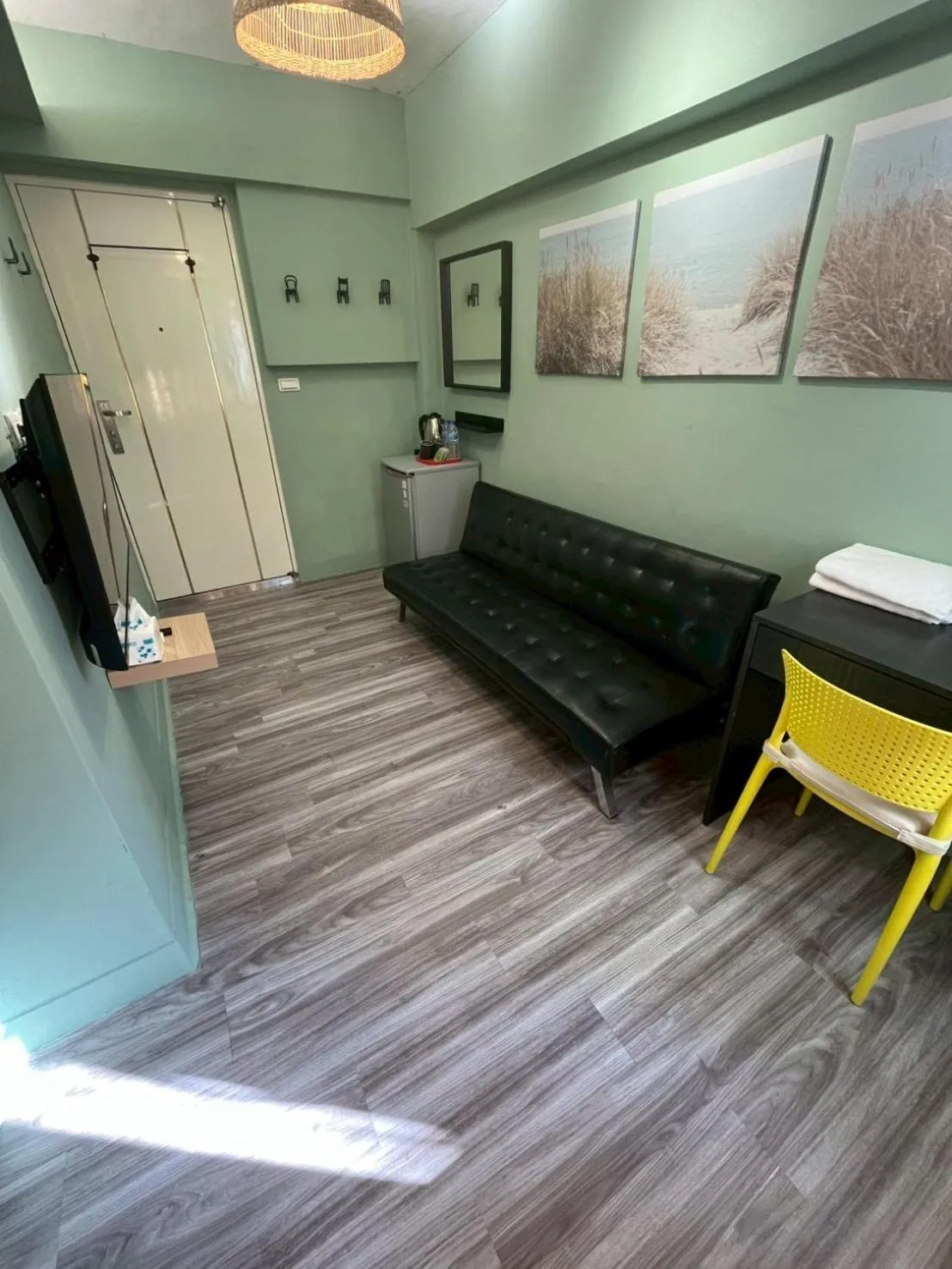 Taipei Triple Tiger Inn