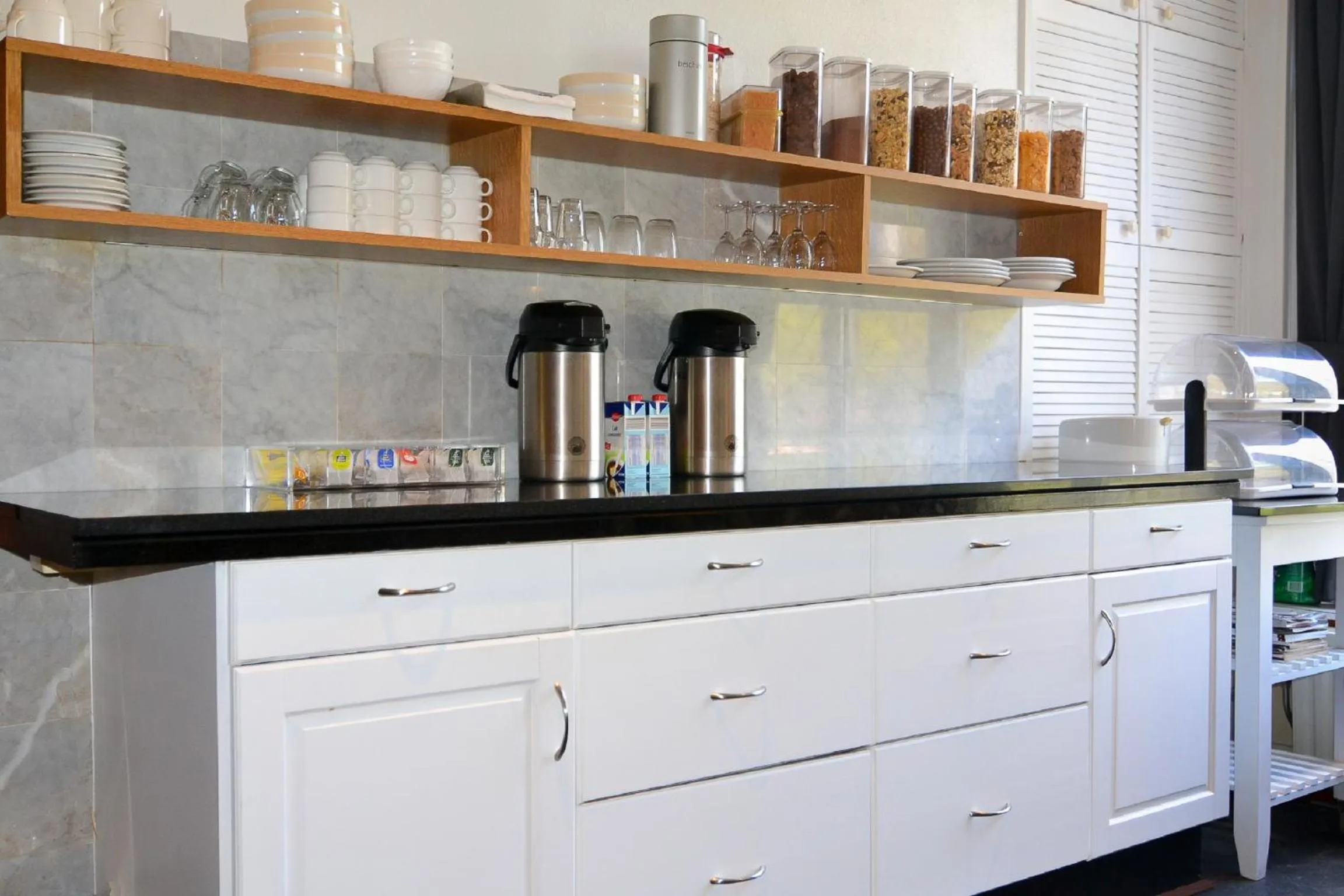 Kitchen or kitchenette in Hotel Bienvenue