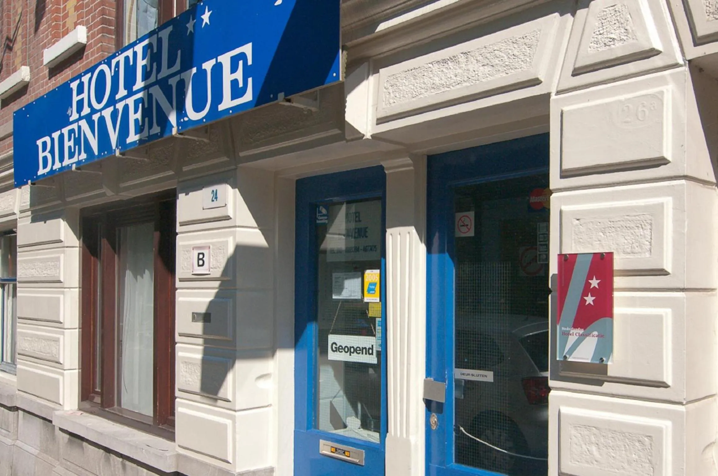 Facade/entrance in Hotel Bienvenue